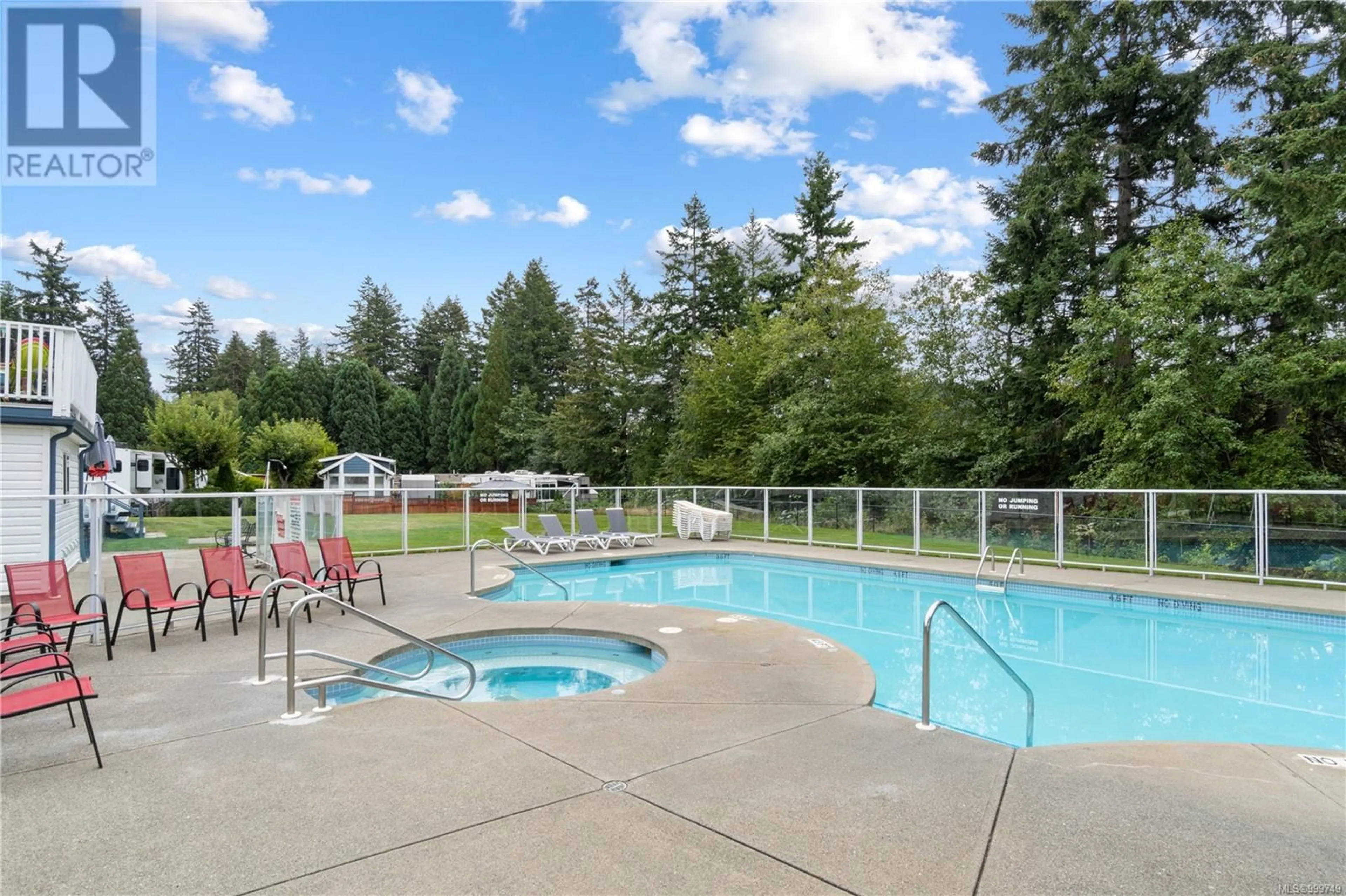 Pool for 2139 NIMPKISH LAKE WAY, Nanaimo British Columbia V9S0A4