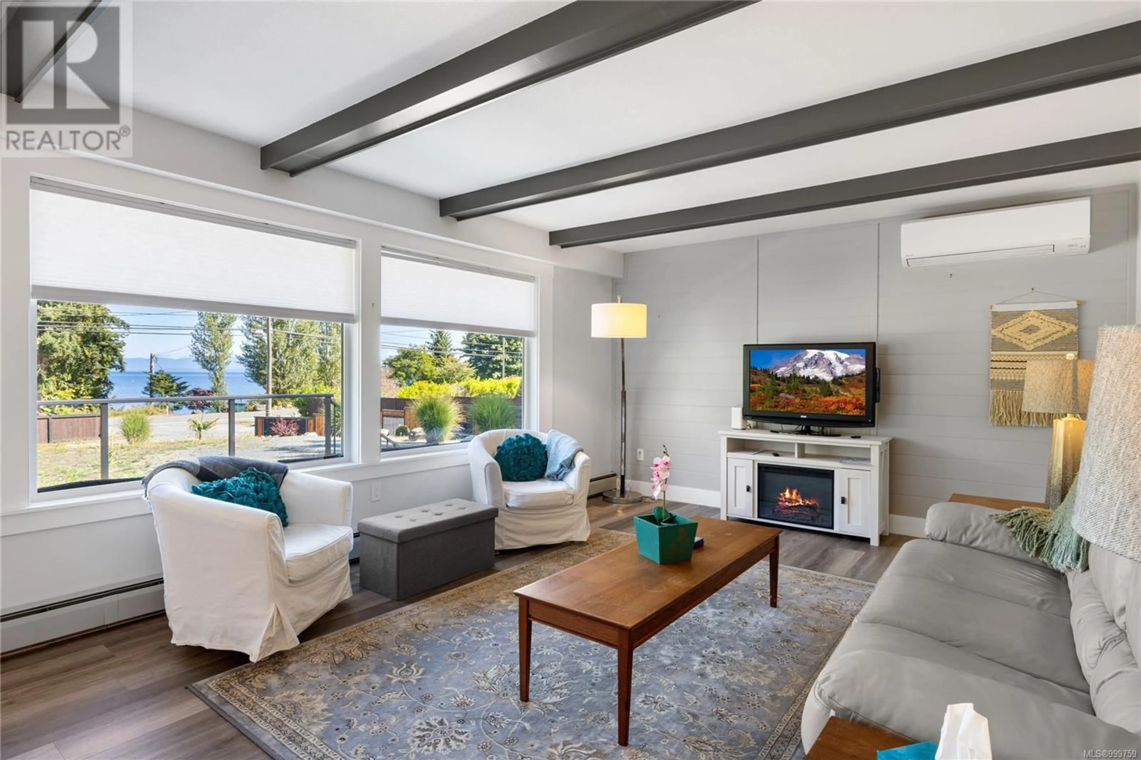Living room with furniture, unknown for 6712 ISLAND HIGHWAY WEST, Bowser British Columbia V0R1G0