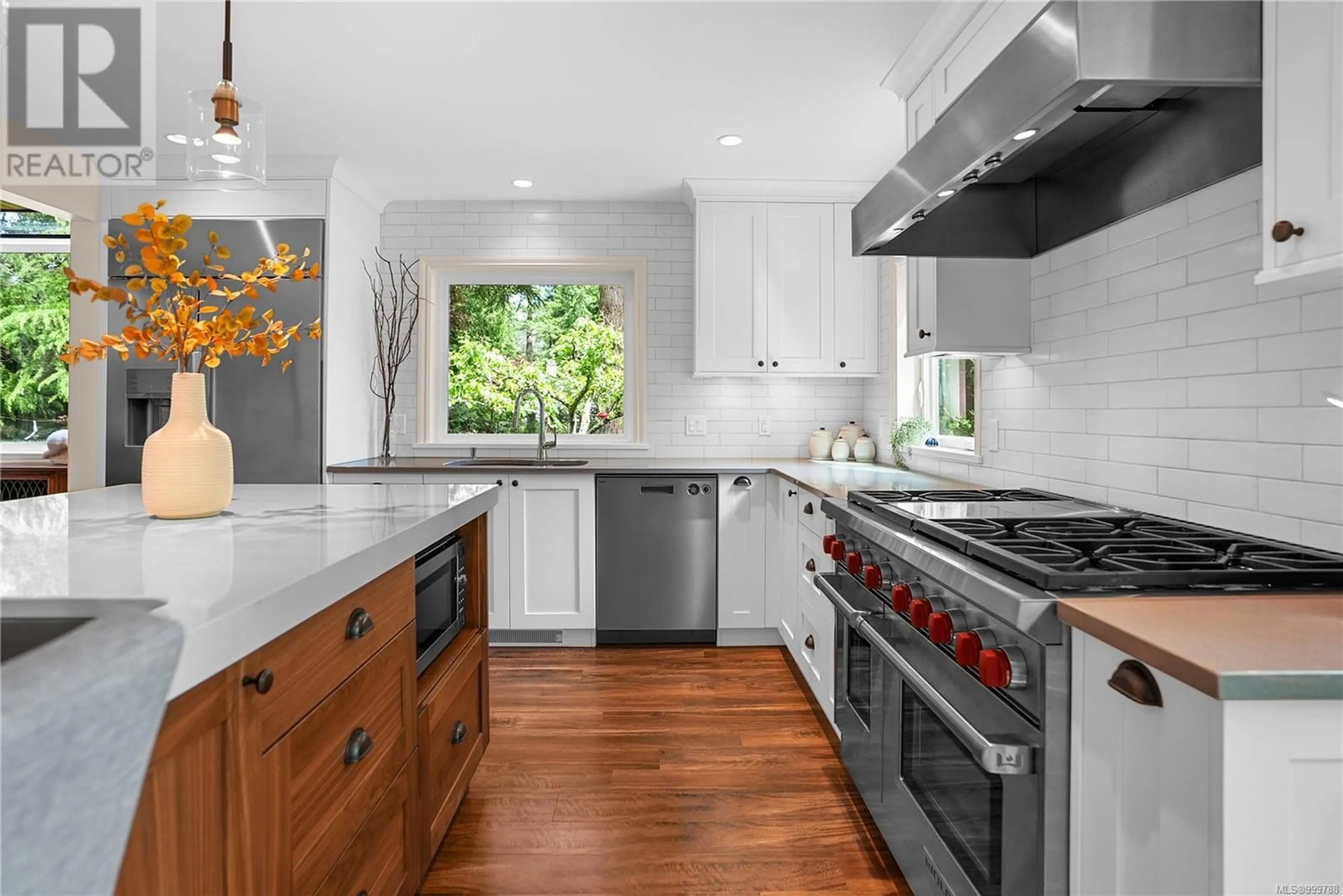 Contemporary kitchen, ceramic/tile floor for 771 HELVETIA CRESCENT, Saanich British Columbia V8Y1M1