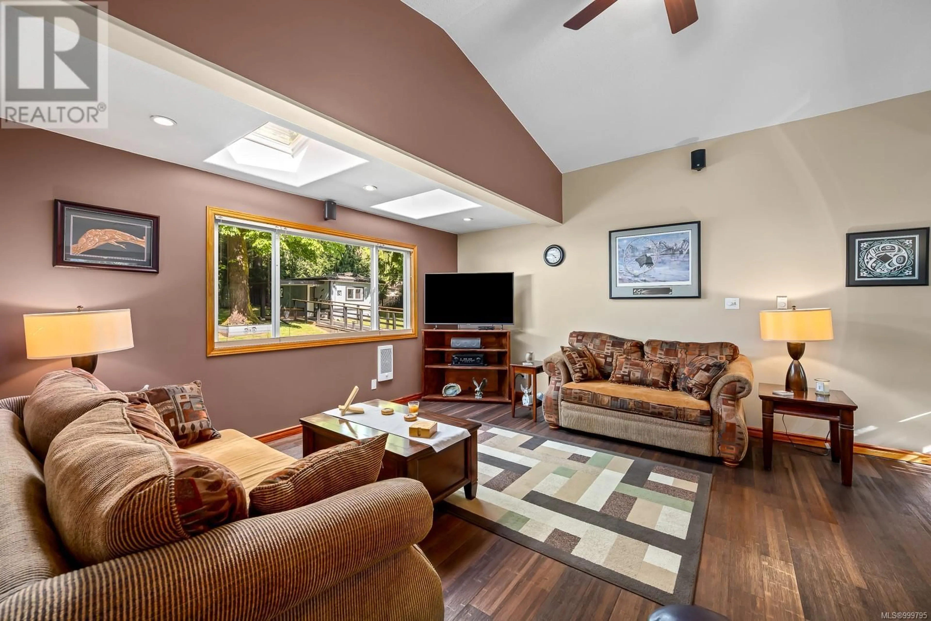 Living room with furniture, unknown for 1307 ANDERTON ROAD, Comox British Columbia V9M3Z2