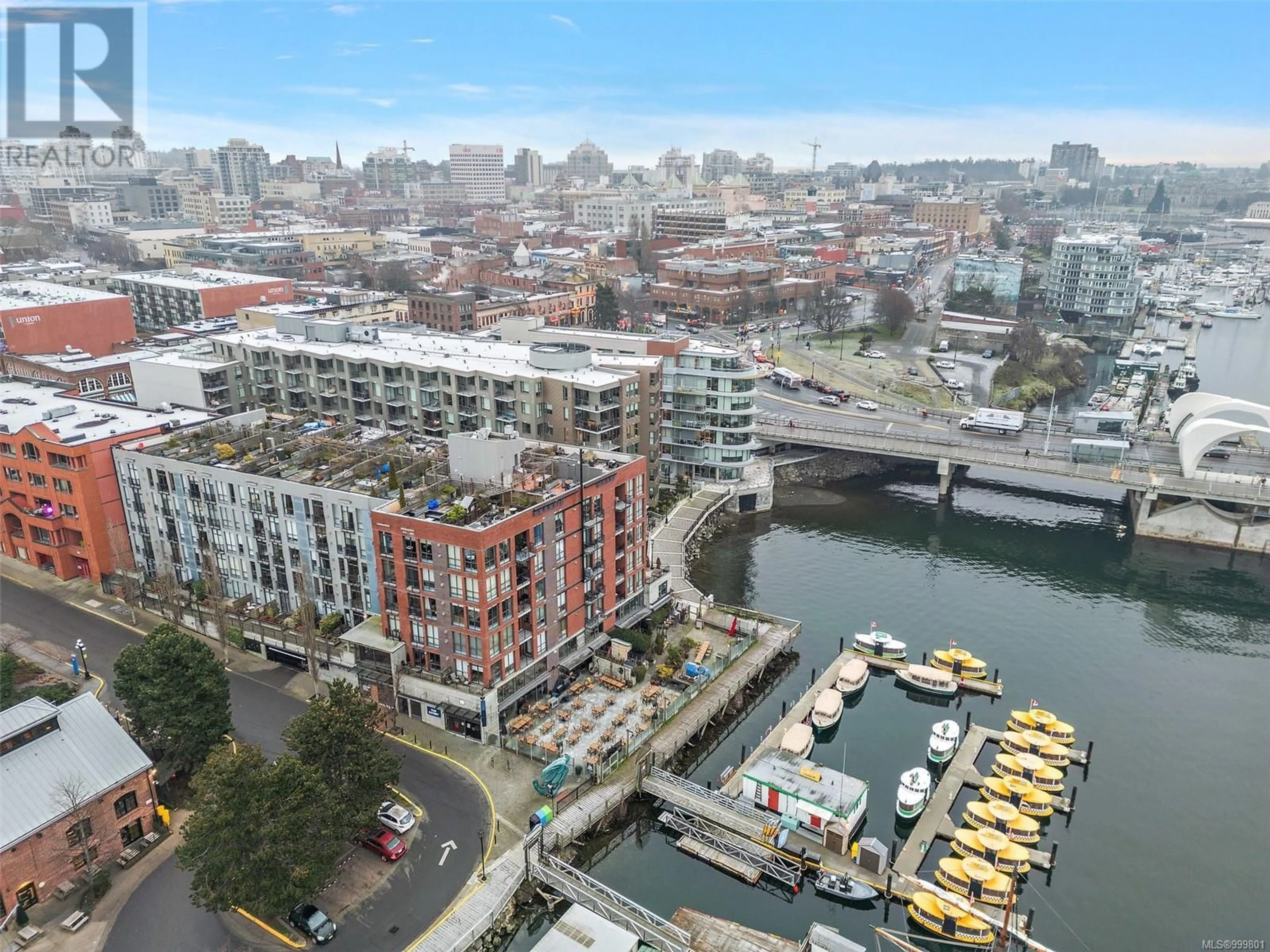 A pic from outside/outdoor area/front of a property/back of a property/a pic from drone, city buildings view from balcony for 219 - 409 SWIFT STREET, Victoria British Columbia V8W1S2
