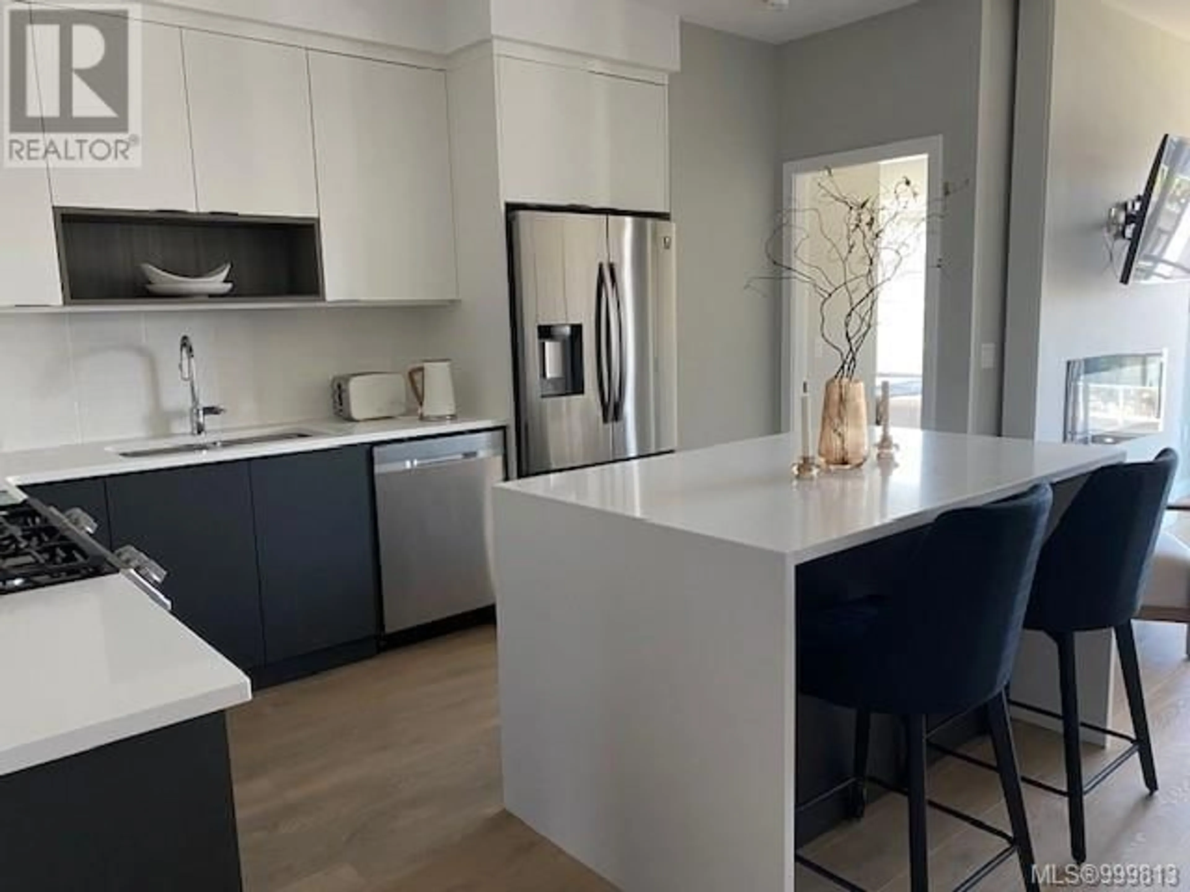 Open concept kitchen, unknown for 402 - 967 WHIRLAWAY CRESCENT, Langford British Columbia V9B6W6