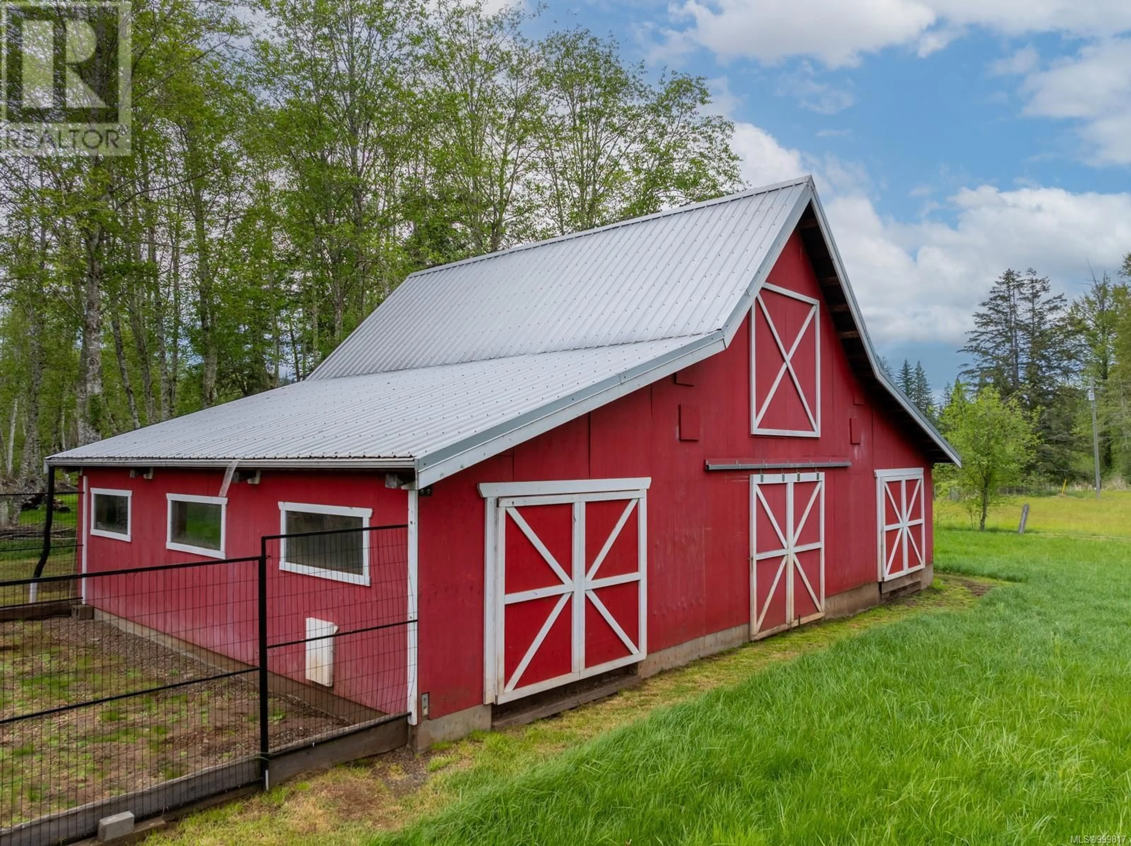Shed for 6499 FITZGERALD ROAD, Merville British Columbia V9J1M7
