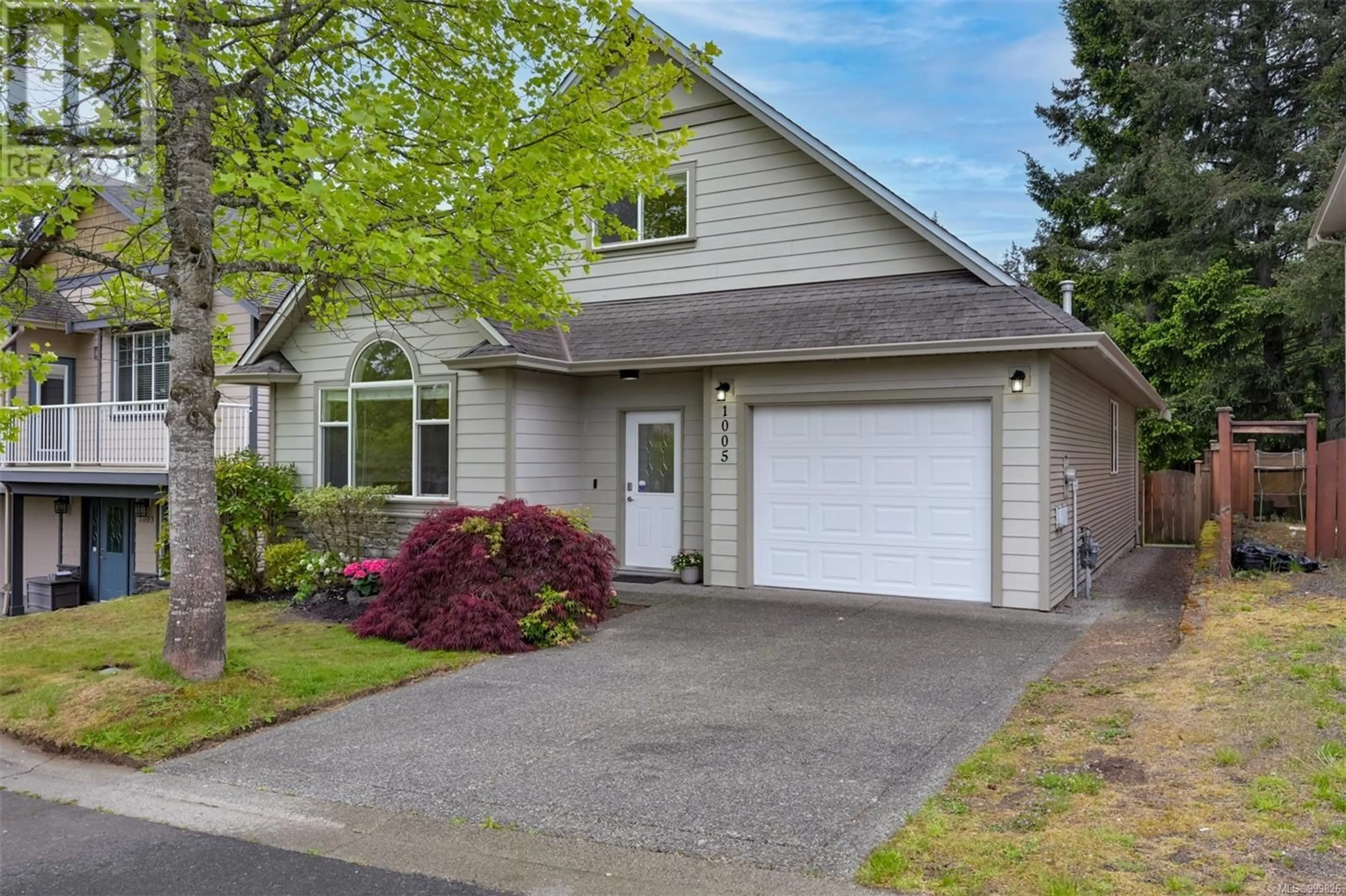 Home with vinyl exterior material, street for 1005 WILD POND LANE, Langford British Columbia V9C4M7