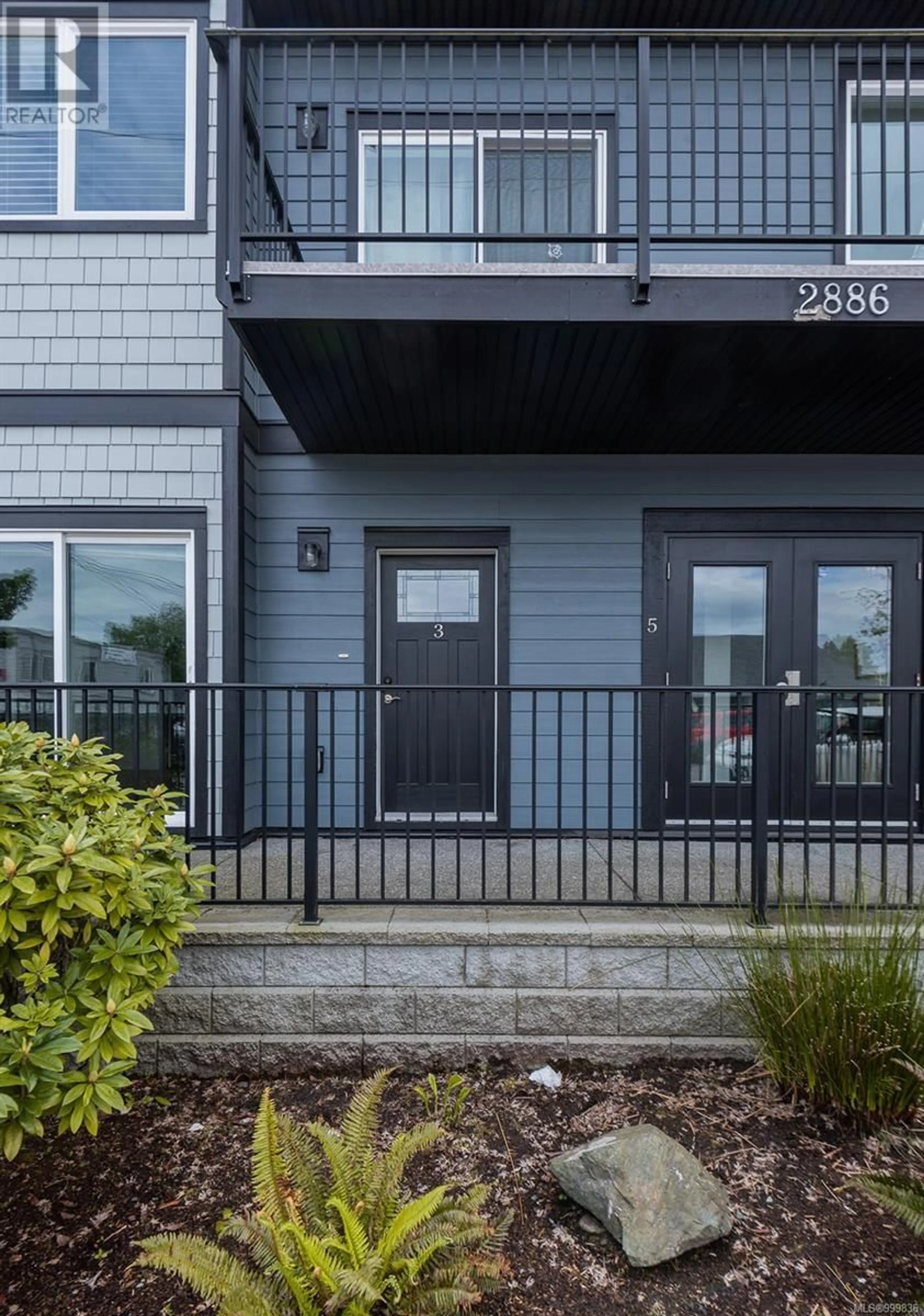 Home with vinyl exterior material, street for 3 - 2886 OAK STREET, Chemainus British Columbia V0R1K1