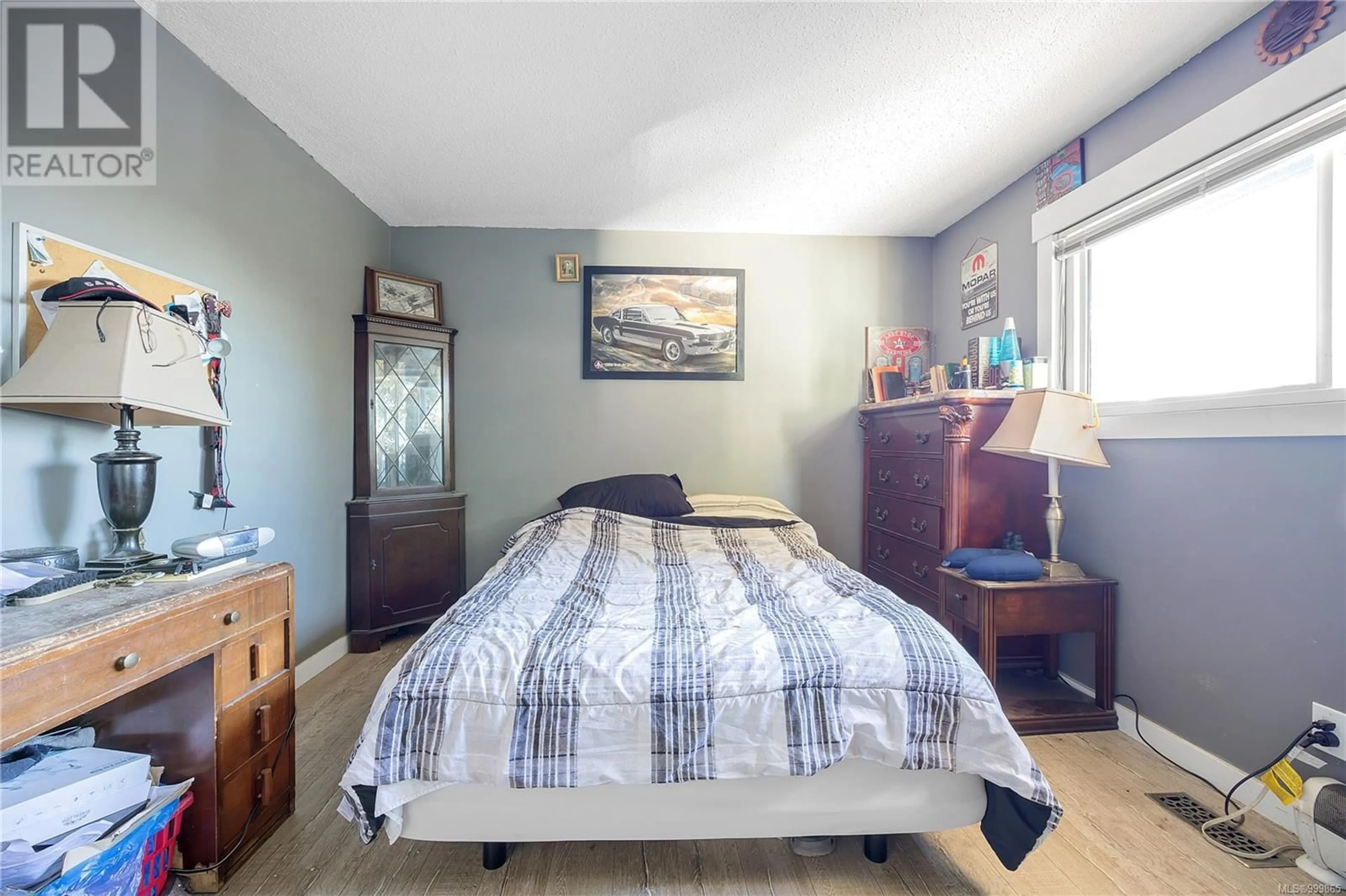 Bedroom with bed, unknown for 28 TROFTON ROAD, Nanaimo British Columbia V9X1A9