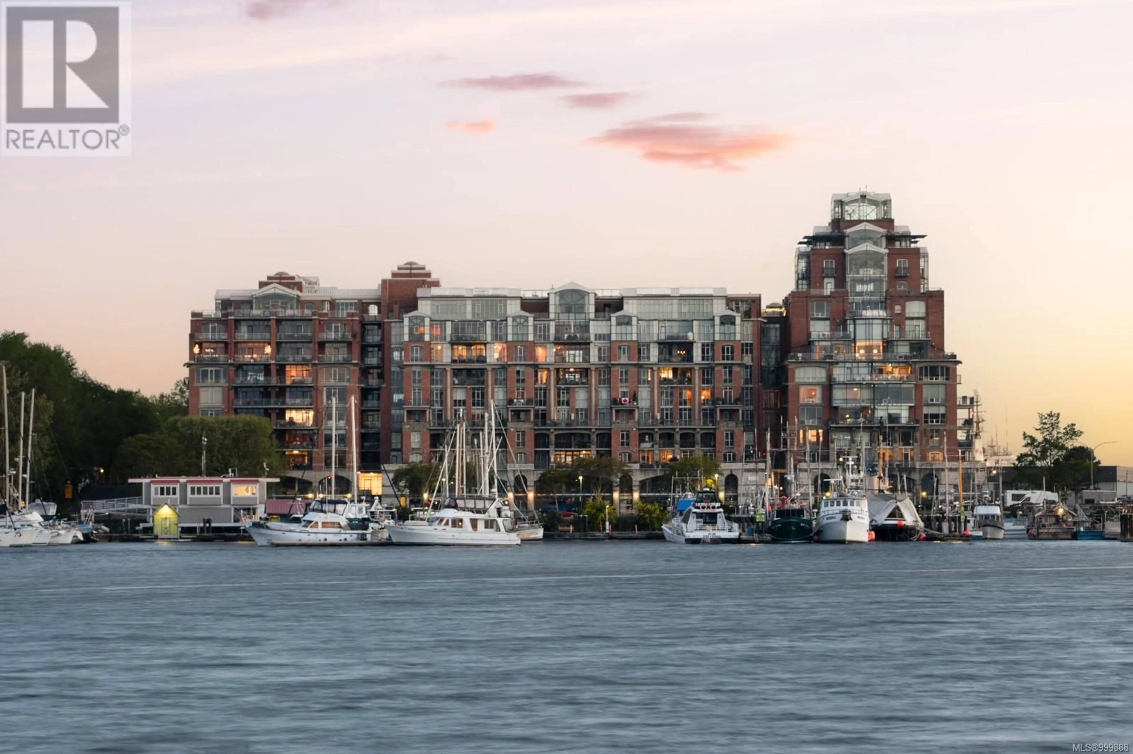 Blurry image for 821 - 21 DALLAS ROAD, Victoria British Columbia V8V4Z9