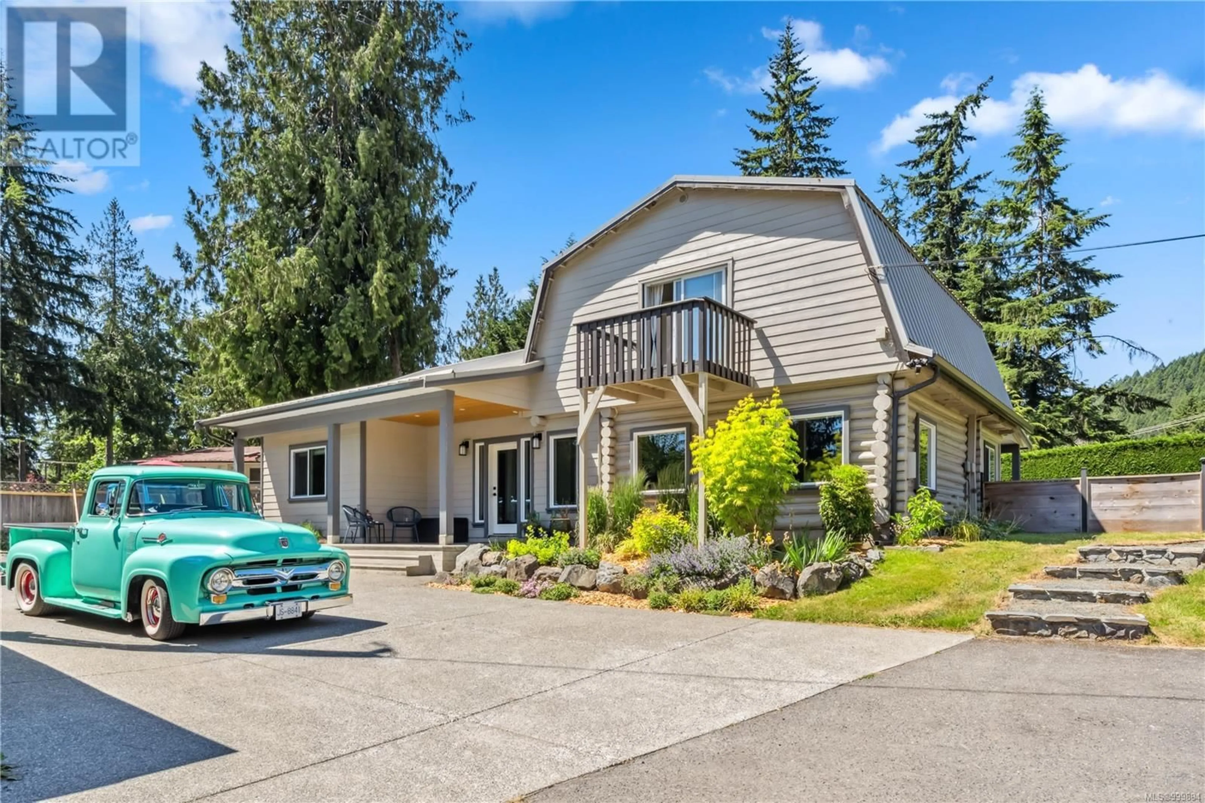 Home with vinyl exterior material, street for 3477 WATSON AVENUE, Cobble Hill British Columbia V0R1L0