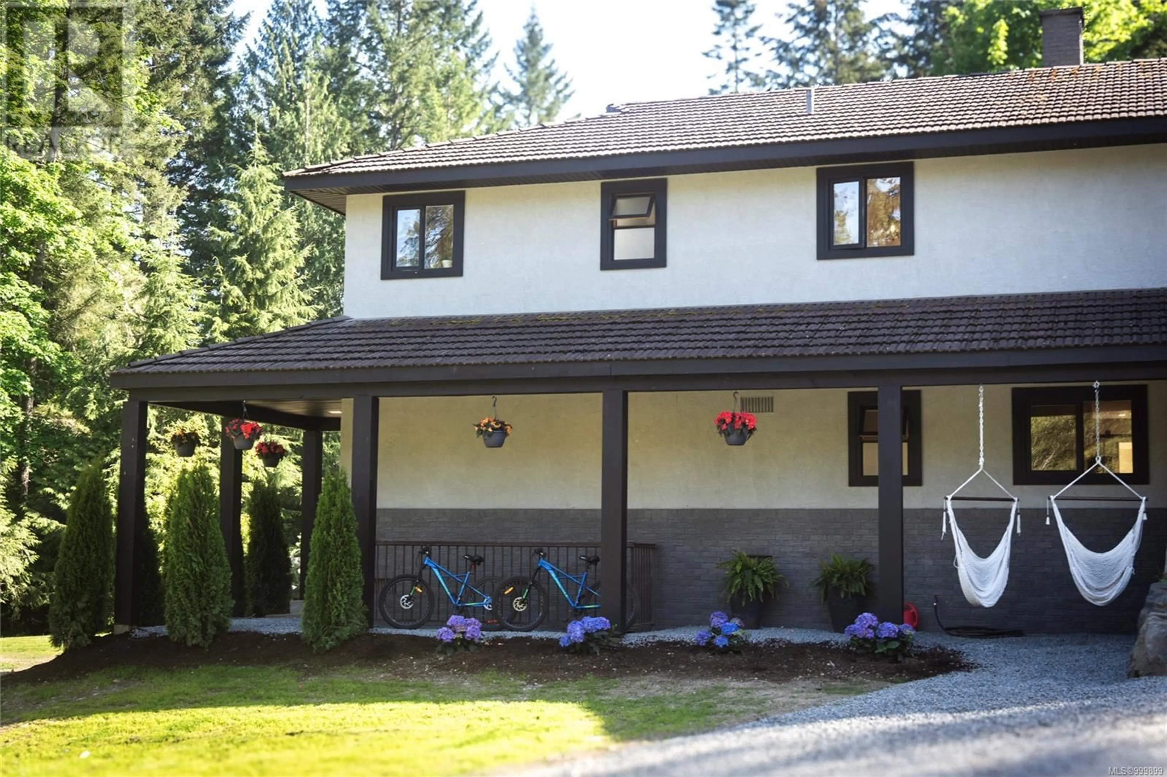 Home with vinyl exterior material, unknown for 6866 DOUMONT ROAD, Nanaimo British Columbia V9T6G9