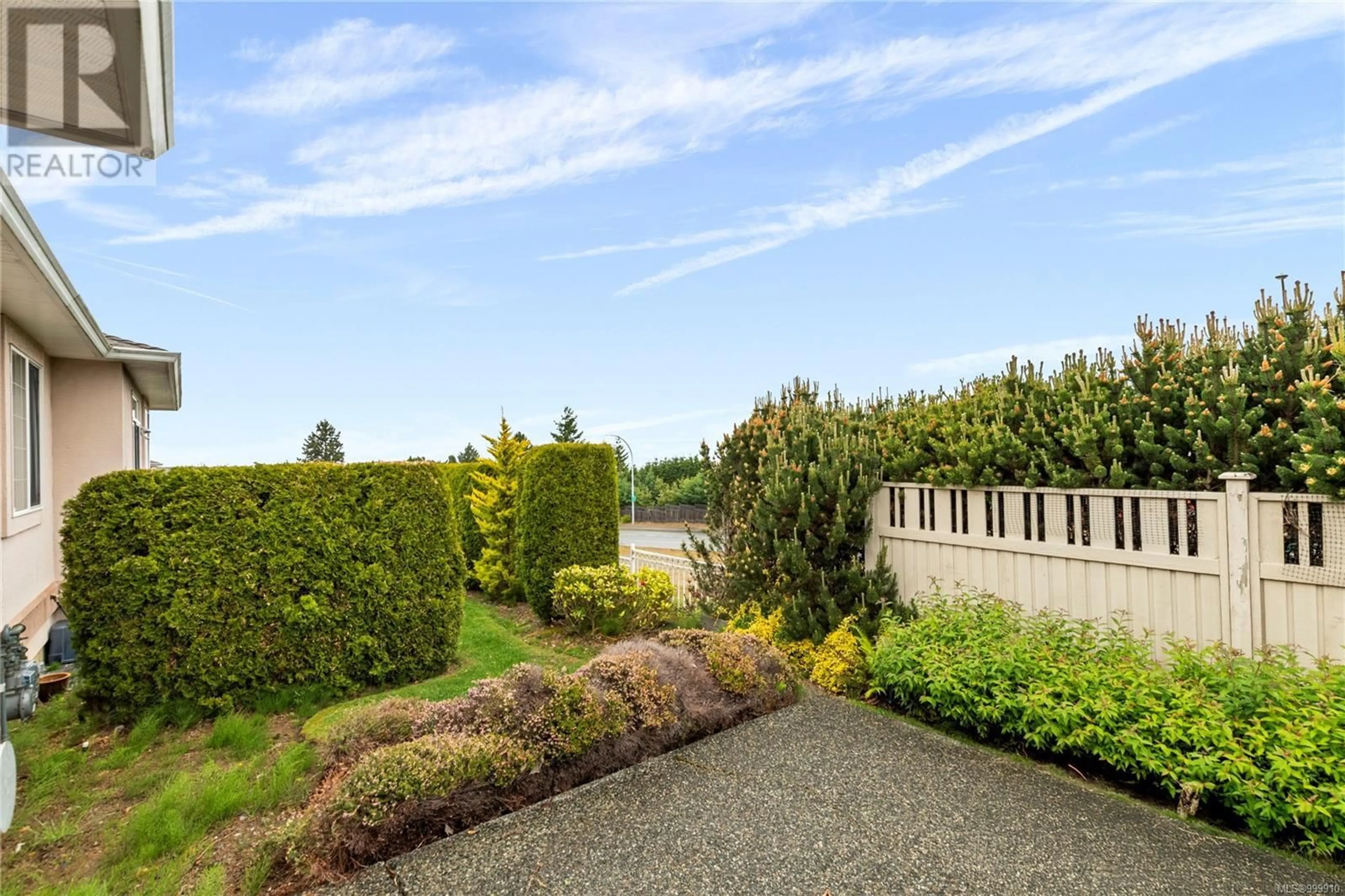 Patio, unknown for 6168 SATURNA AVENUE, Nanaimo British Columbia V9V1S8