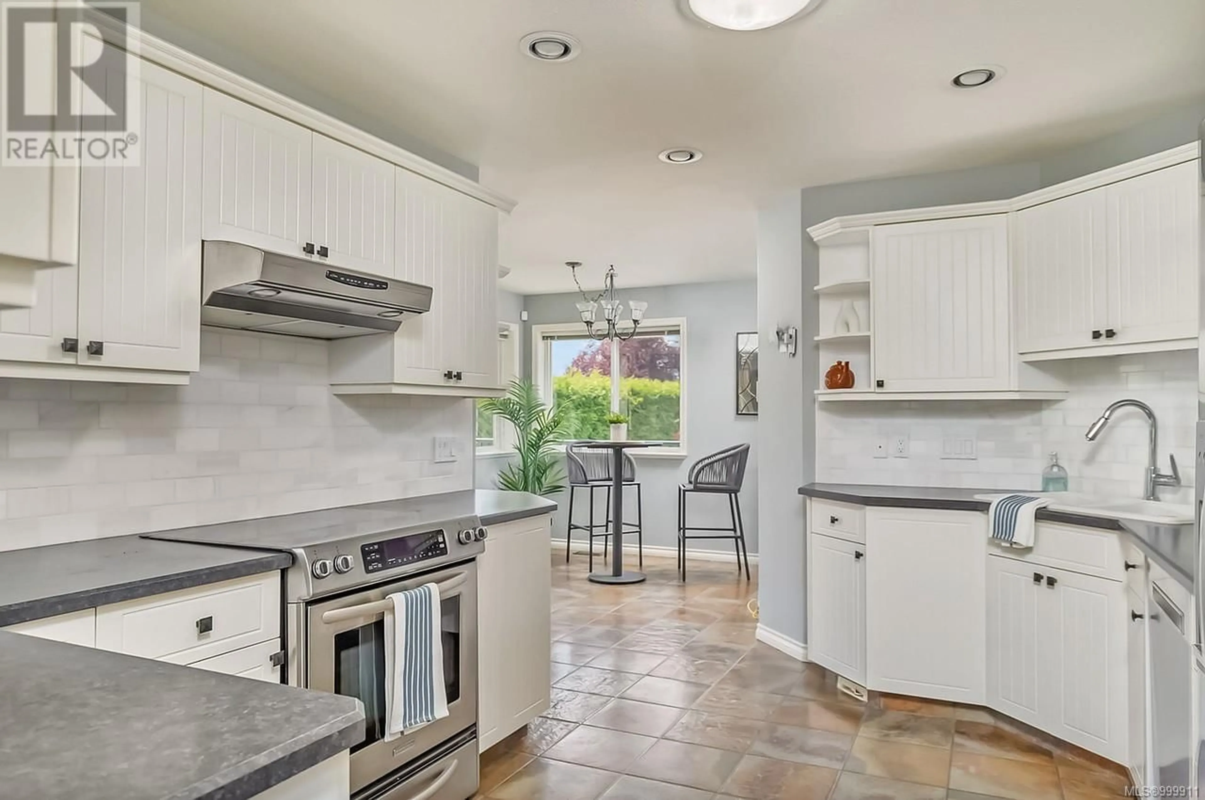 Open concept kitchen, ceramic/tile floor for 1112 AERY VIEW WAY, Parksville British Columbia V9P2N9