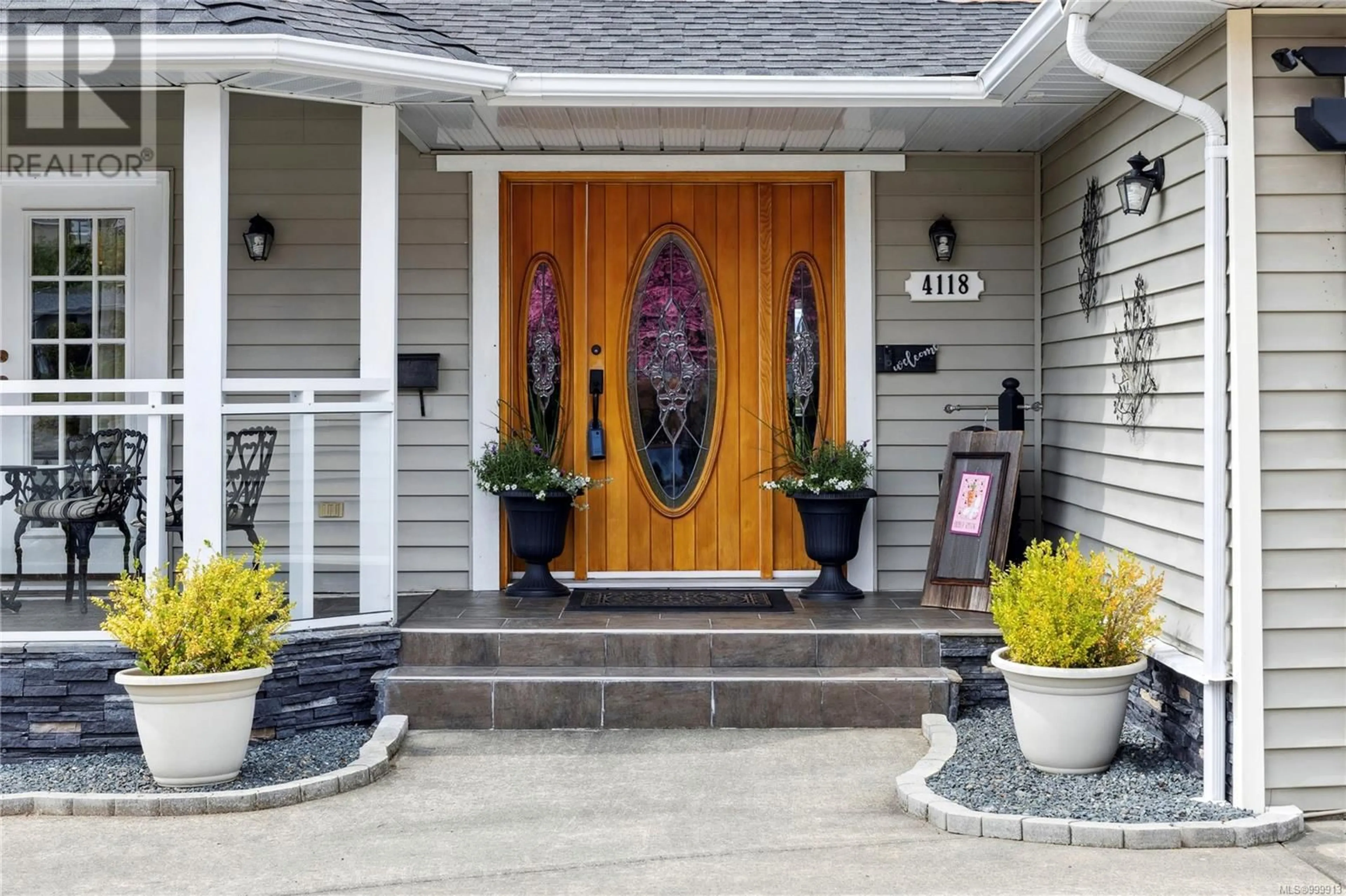 Indoor entryway for 4118 STEEDE AVENUE, Port Alberni British Columbia V9Y8B6
