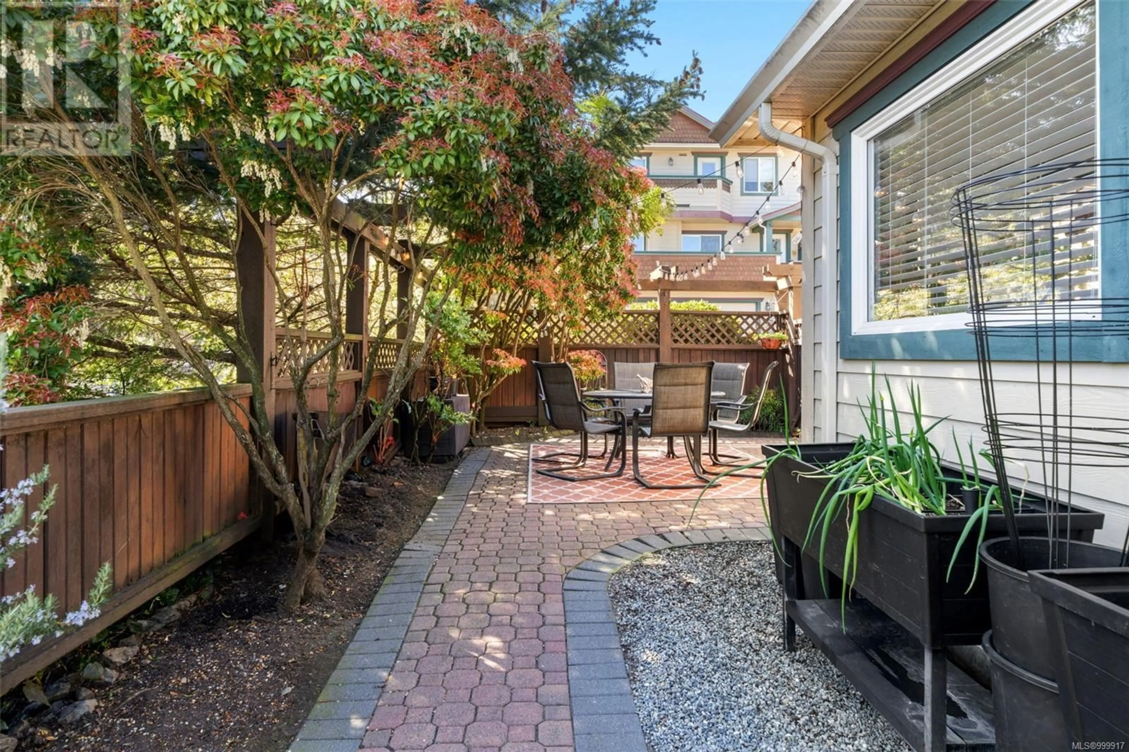 Patio, street for 1 - 106 ALDERSMITH PLACE, View Royal British Columbia V9A7M8