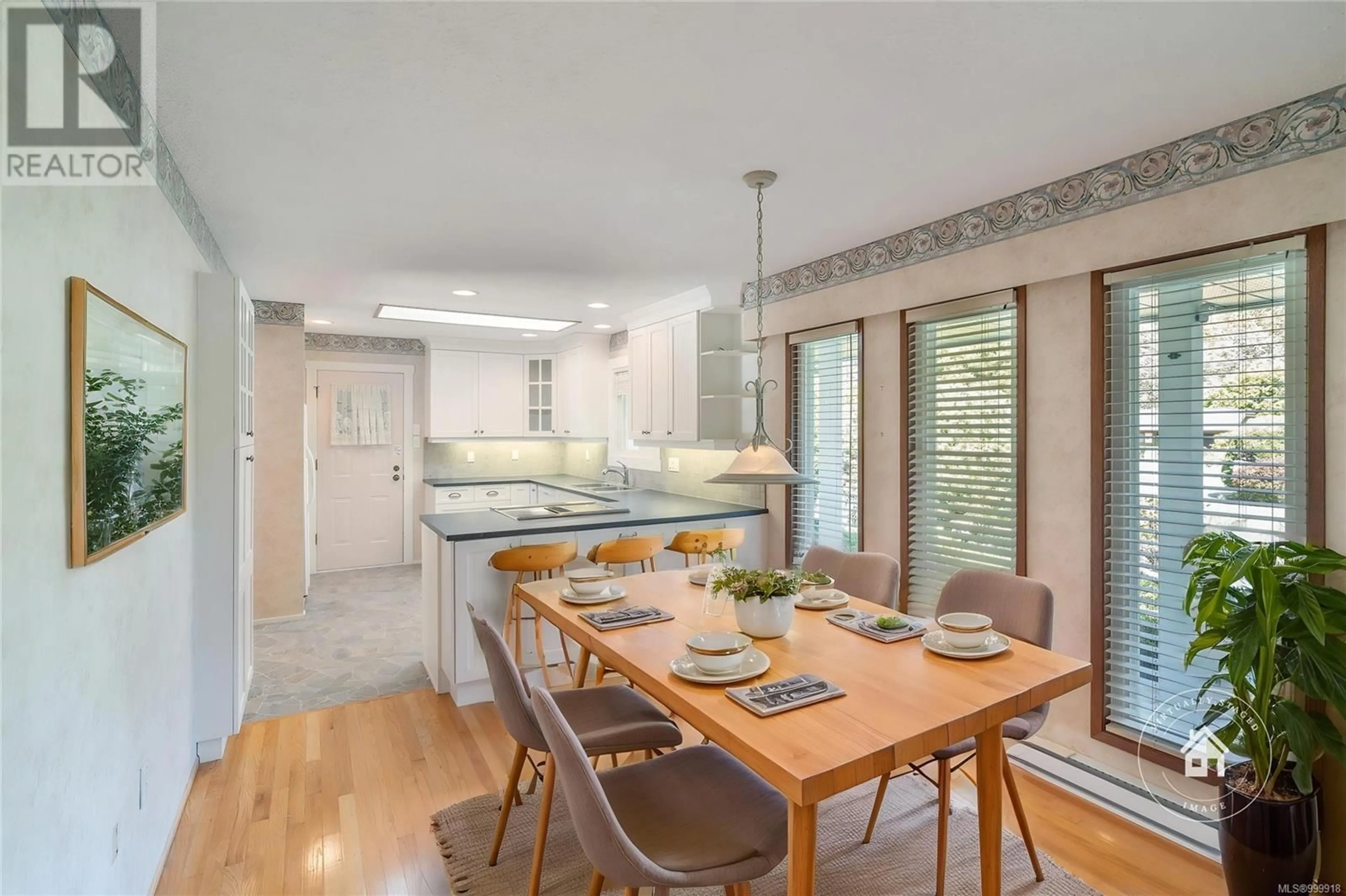 Open concept kitchen, ceramic/tile floor for 1050 MALLARD PLACE, Qualicum Beach British Columbia V9K1S7