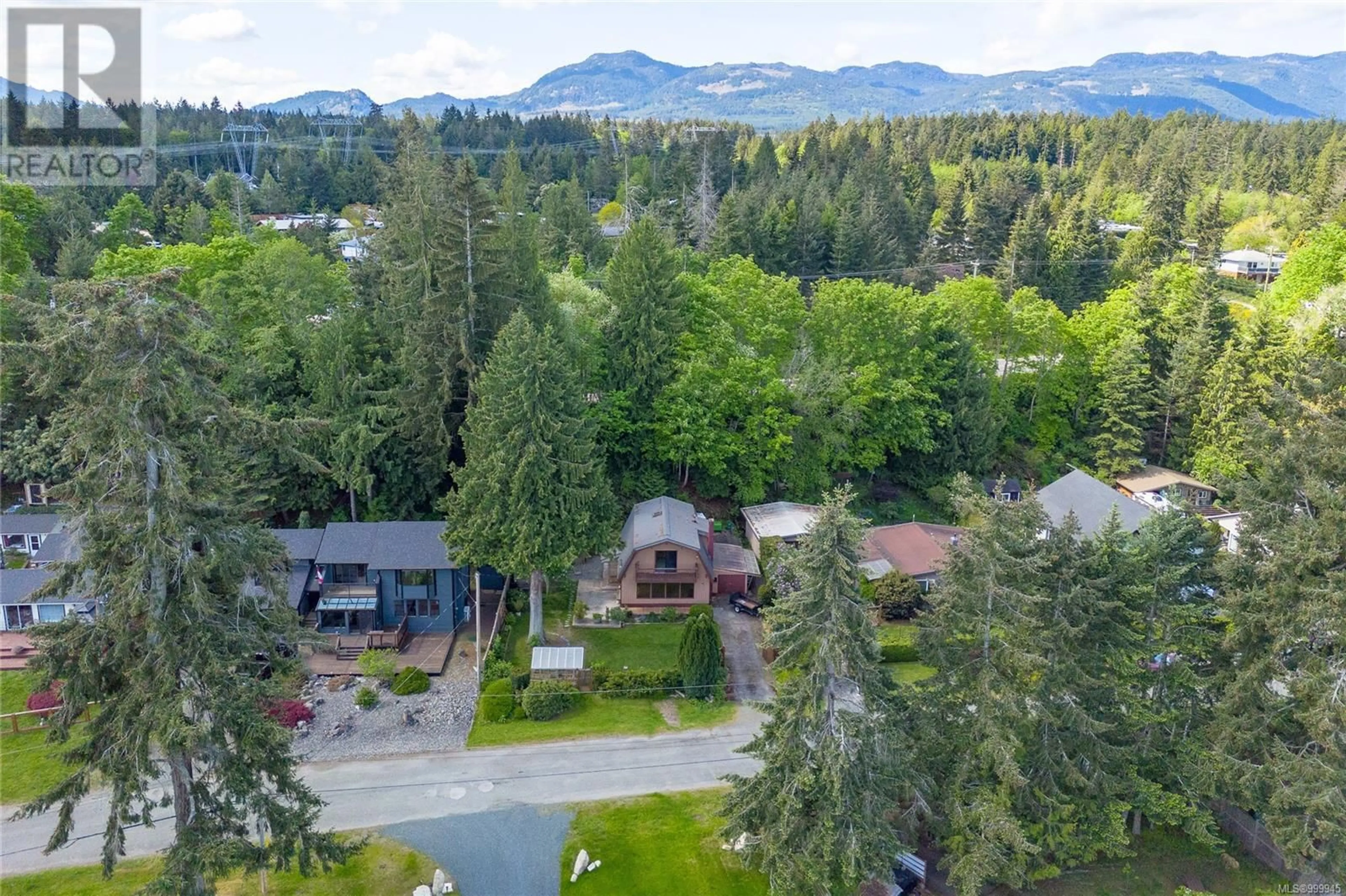 A pic from outside/outdoor area/front of a property/back of a property/a pic from drone, mountain view for 3960 BOVANIS ROAD, Bowser British Columbia V0R1G0