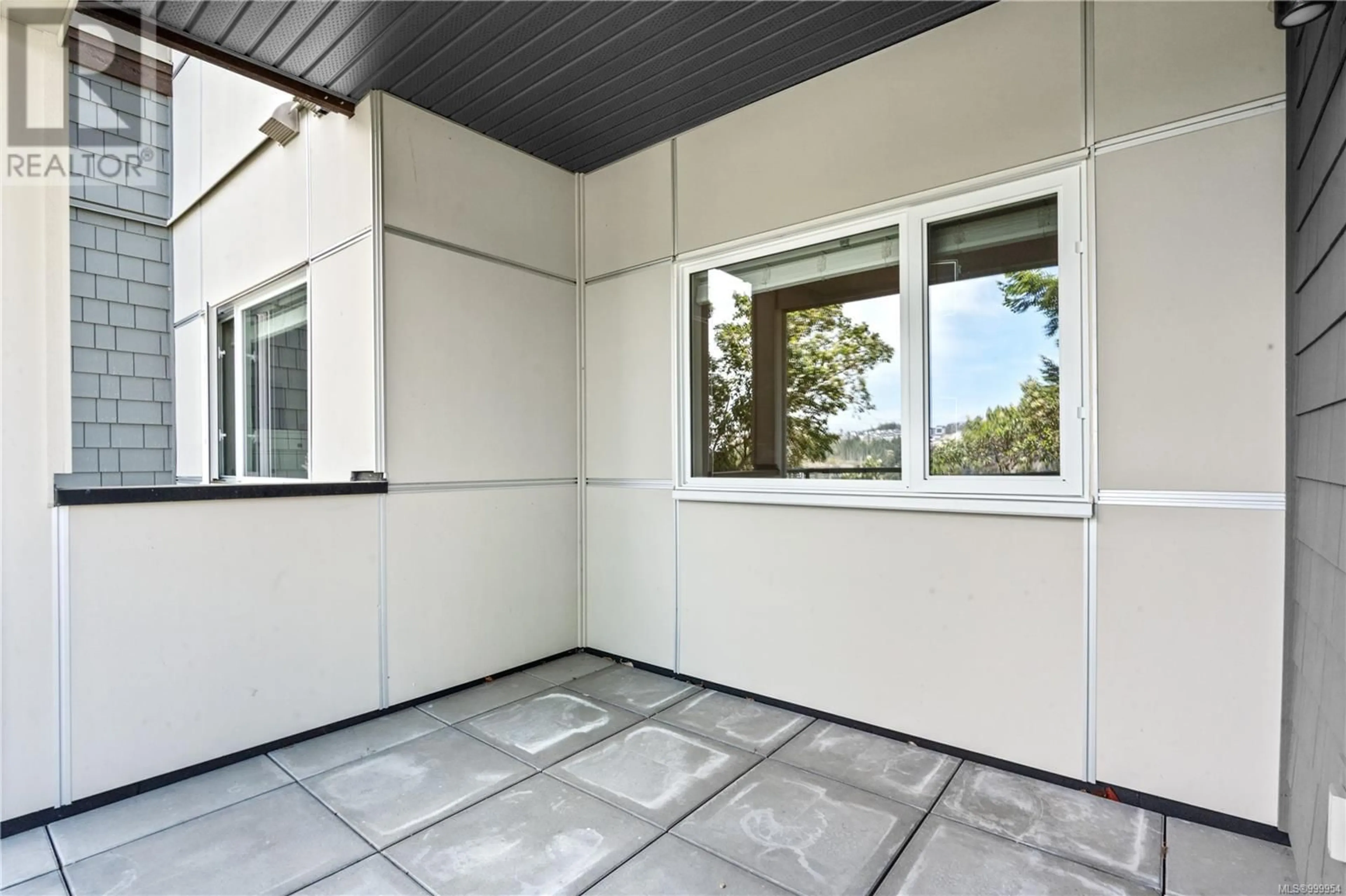 Patio, unknown for 101 - 1145 SIKORSKY ROAD, Langford British Columbia V9B0M8