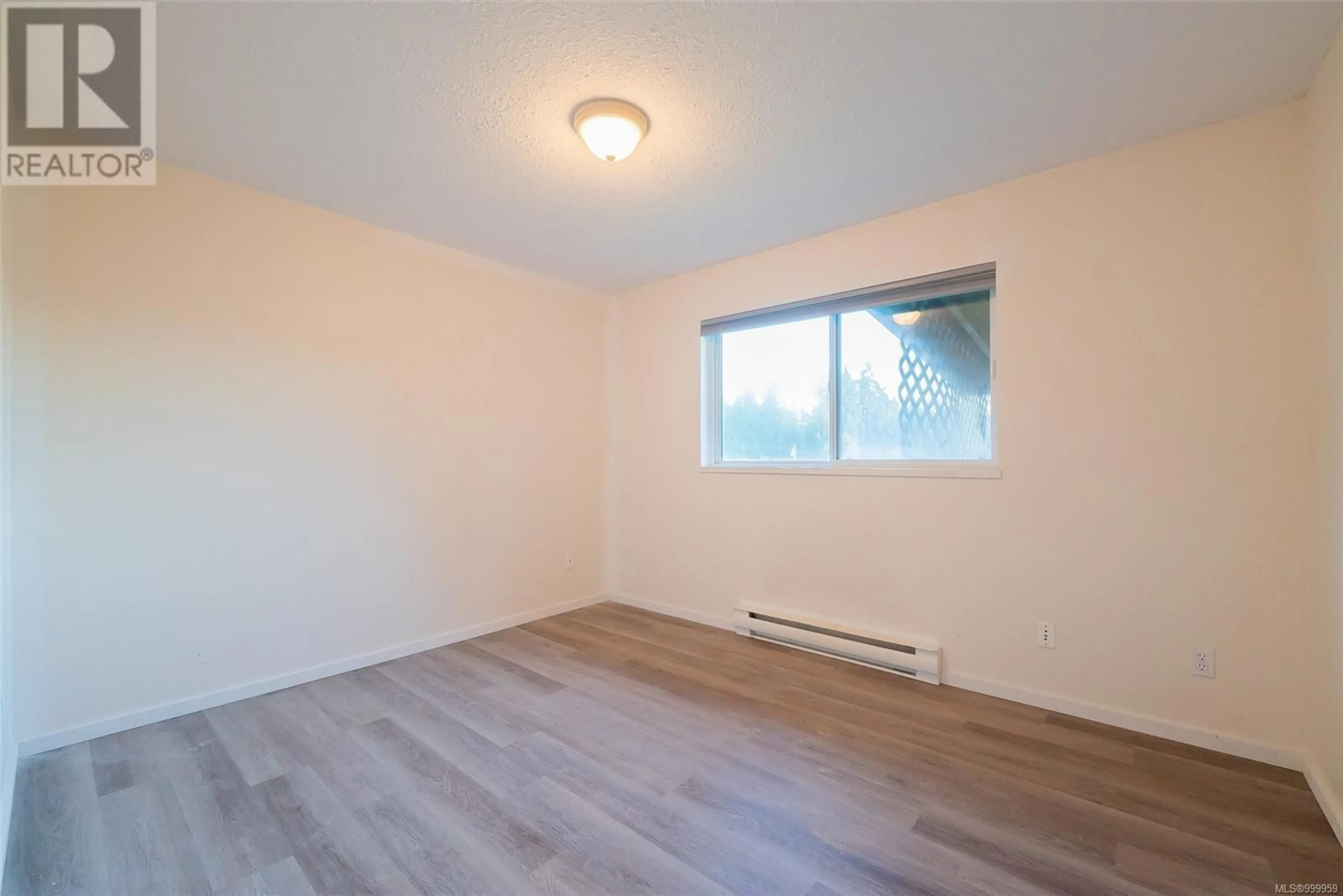 A pic of a room for 15 - 745 CHURCH STREET, Gabriola Island British Columbia V0R1X3