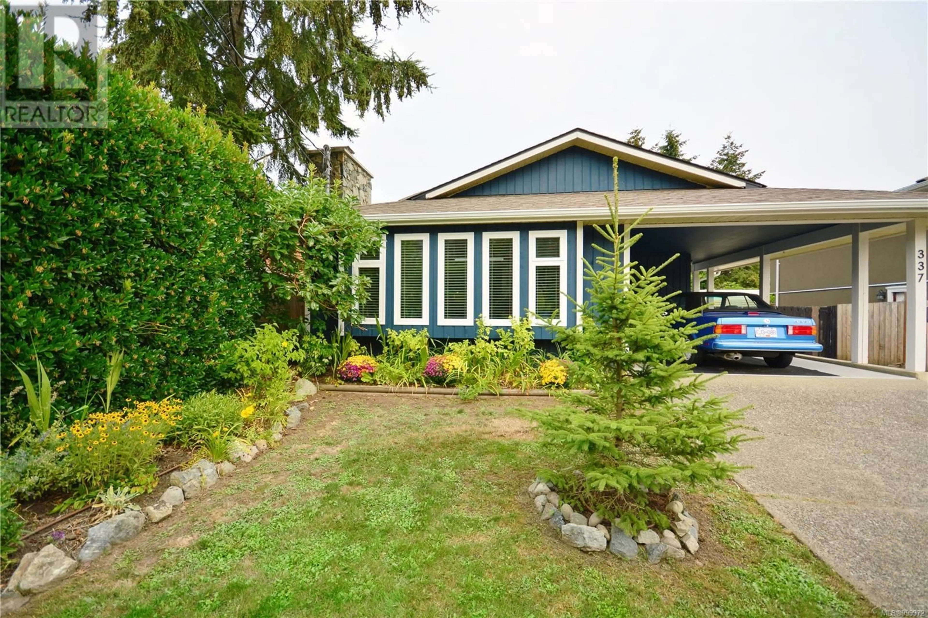 Home with vinyl exterior material, street for 337 GLENAIRLIE DRIVE, View Royal British Columbia V9B1K5