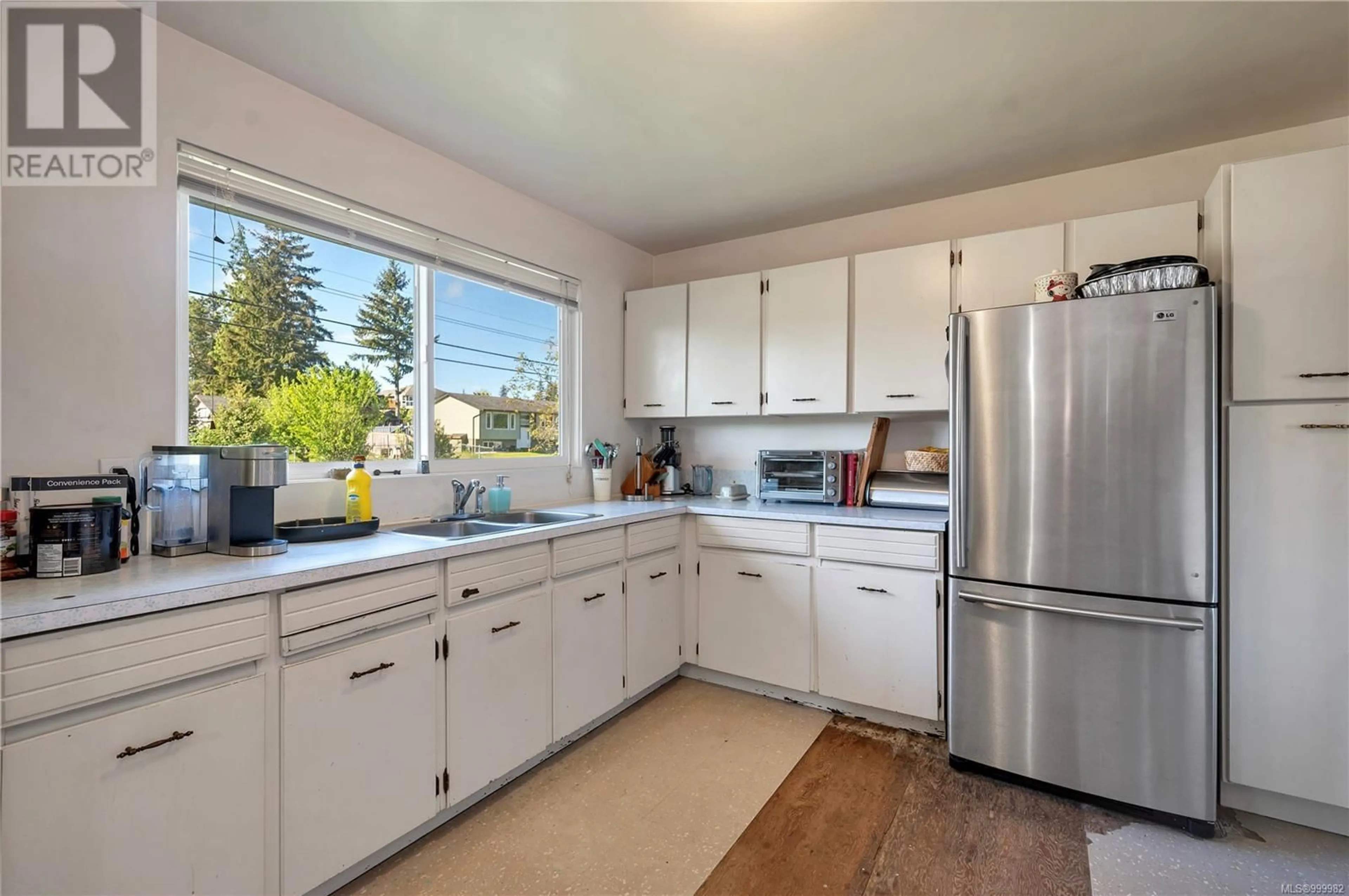Unknown for 1920 TREELANE ROAD, Campbell River British Columbia V9W4E8