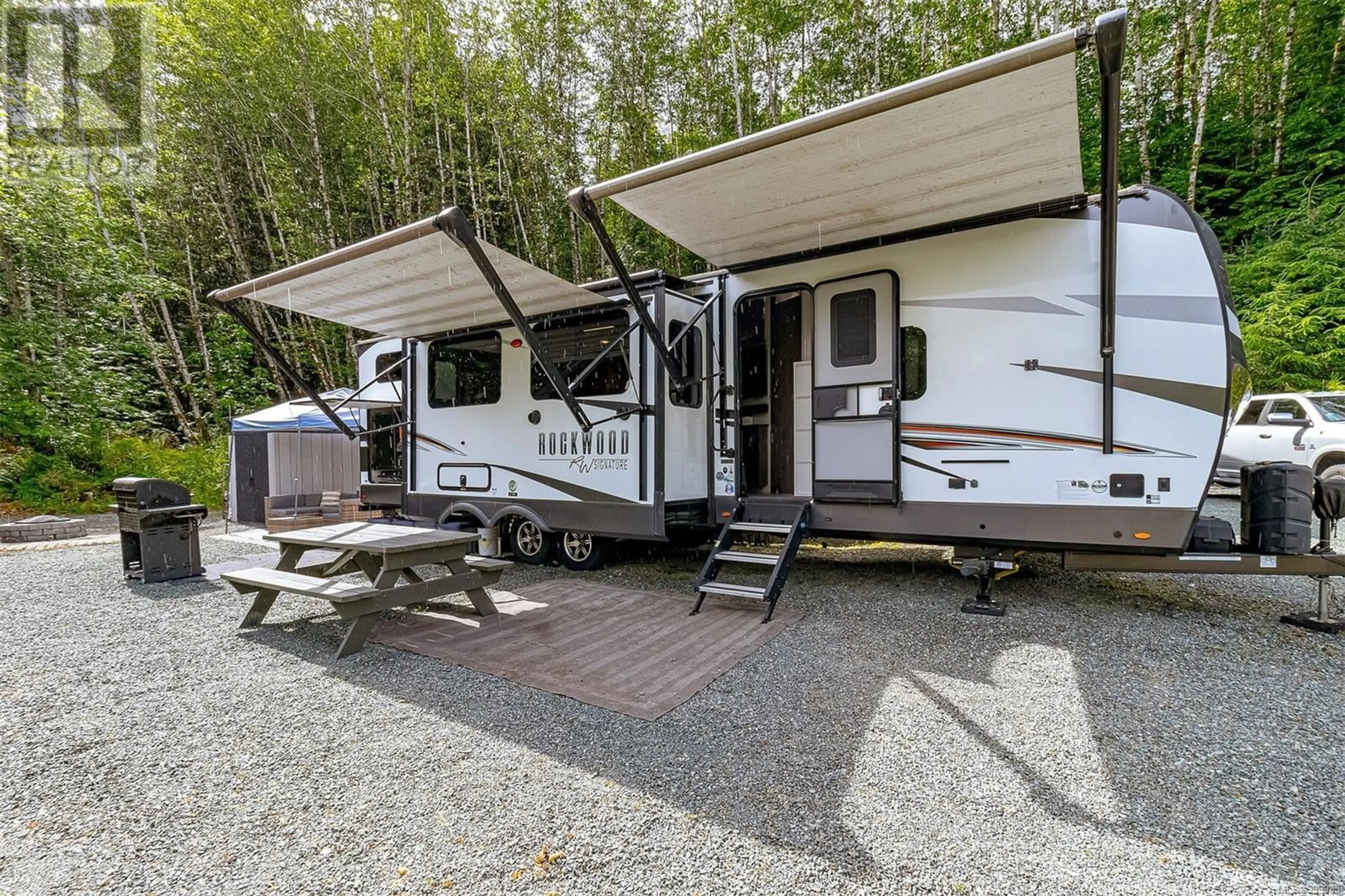 Patio, street for 5 - 8631 SOUTH SHORE ROAD, Lake Cowichan British Columbia V0R2G0