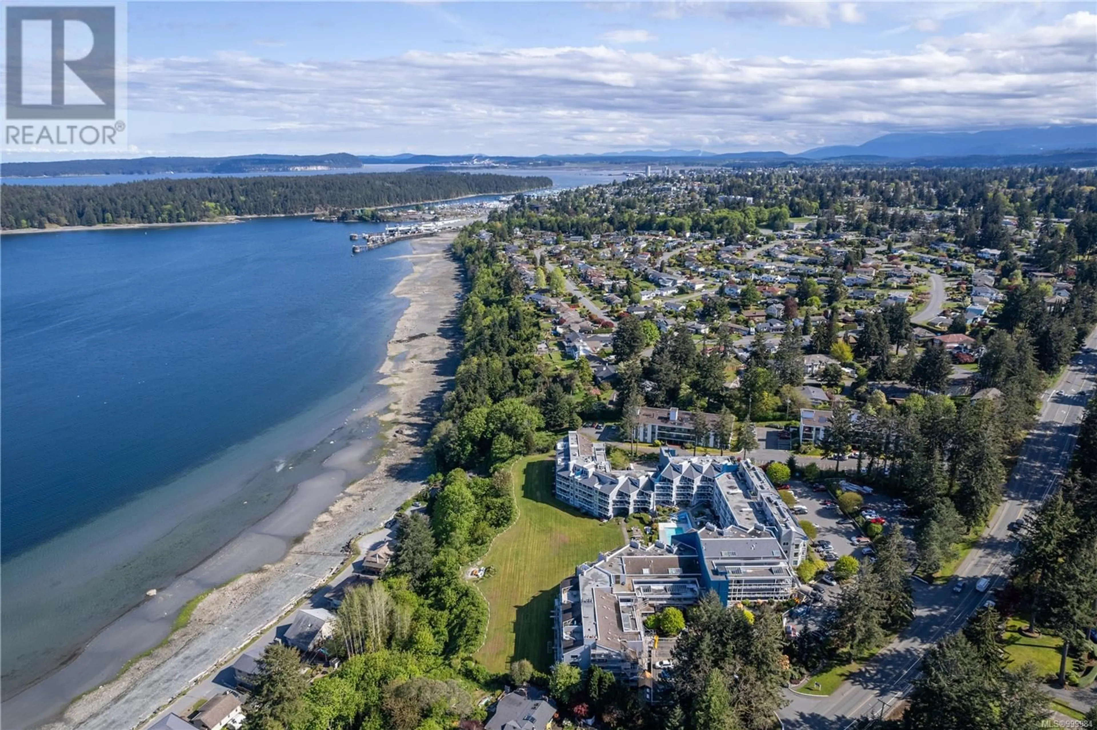 A pic from outside/outdoor area/front of a property/back of a property/a pic from drone, water/lake/river/ocean view for 405 - 2560 DEPARTURE BAY ROAD, Nanaimo British Columbia V9S5P1