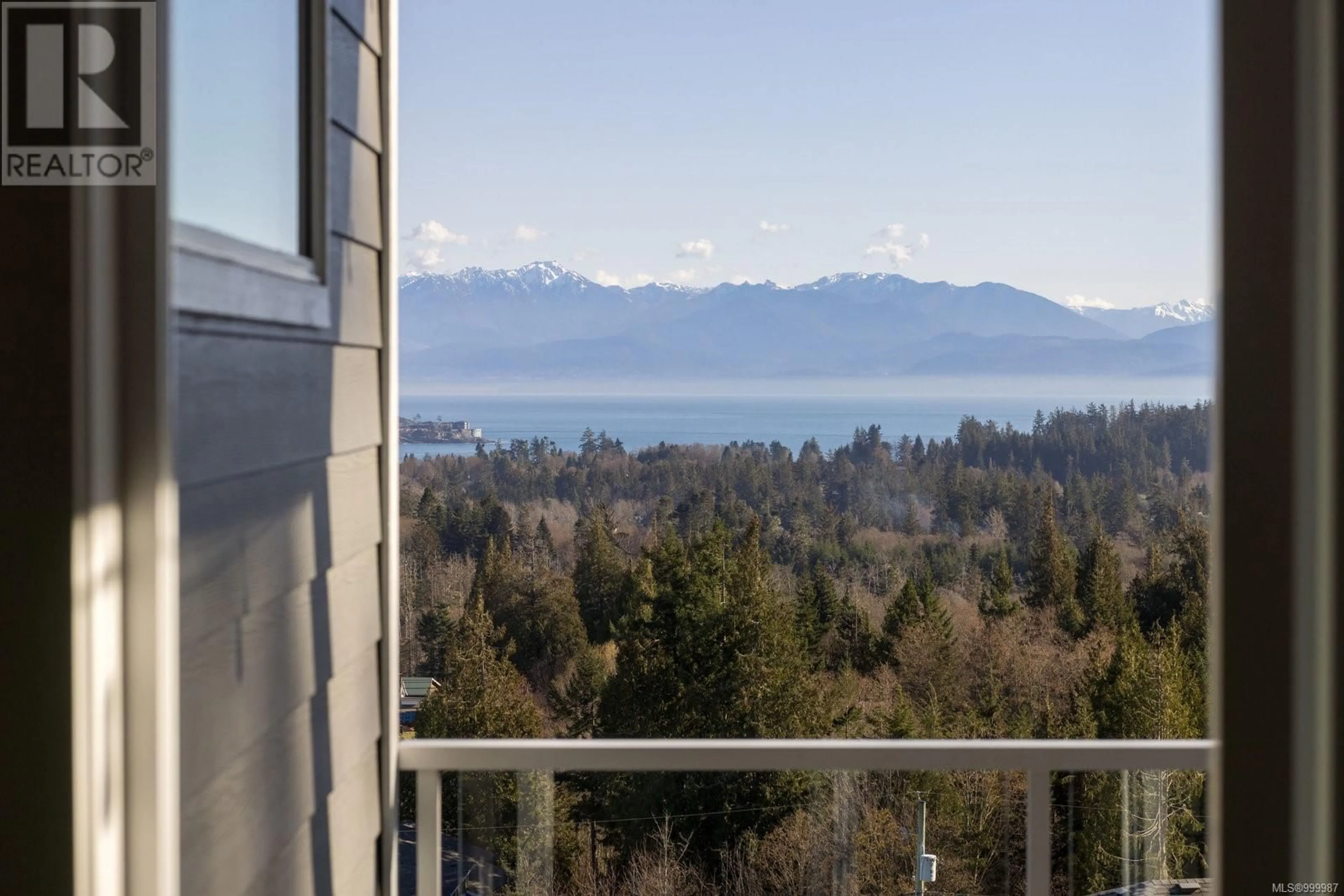 Balcony in the apartment, water/lake/river/ocean view for 7041 BRAILSFORD PLACE, Sooke British Columbia V9Z1J7