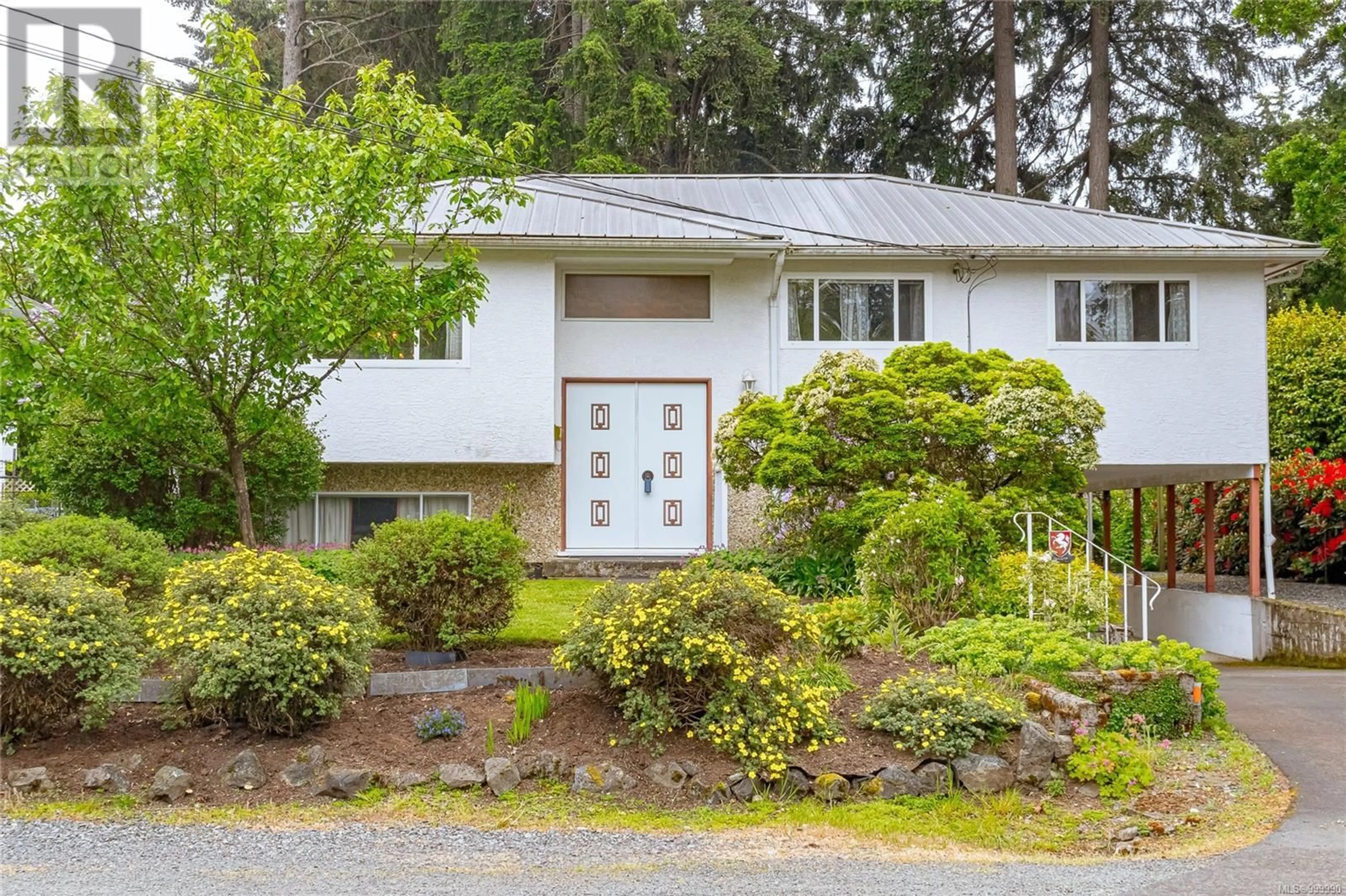 Home with vinyl exterior material, street for 2297 ALICIA PLACE, Colwood British Columbia V9B2E7