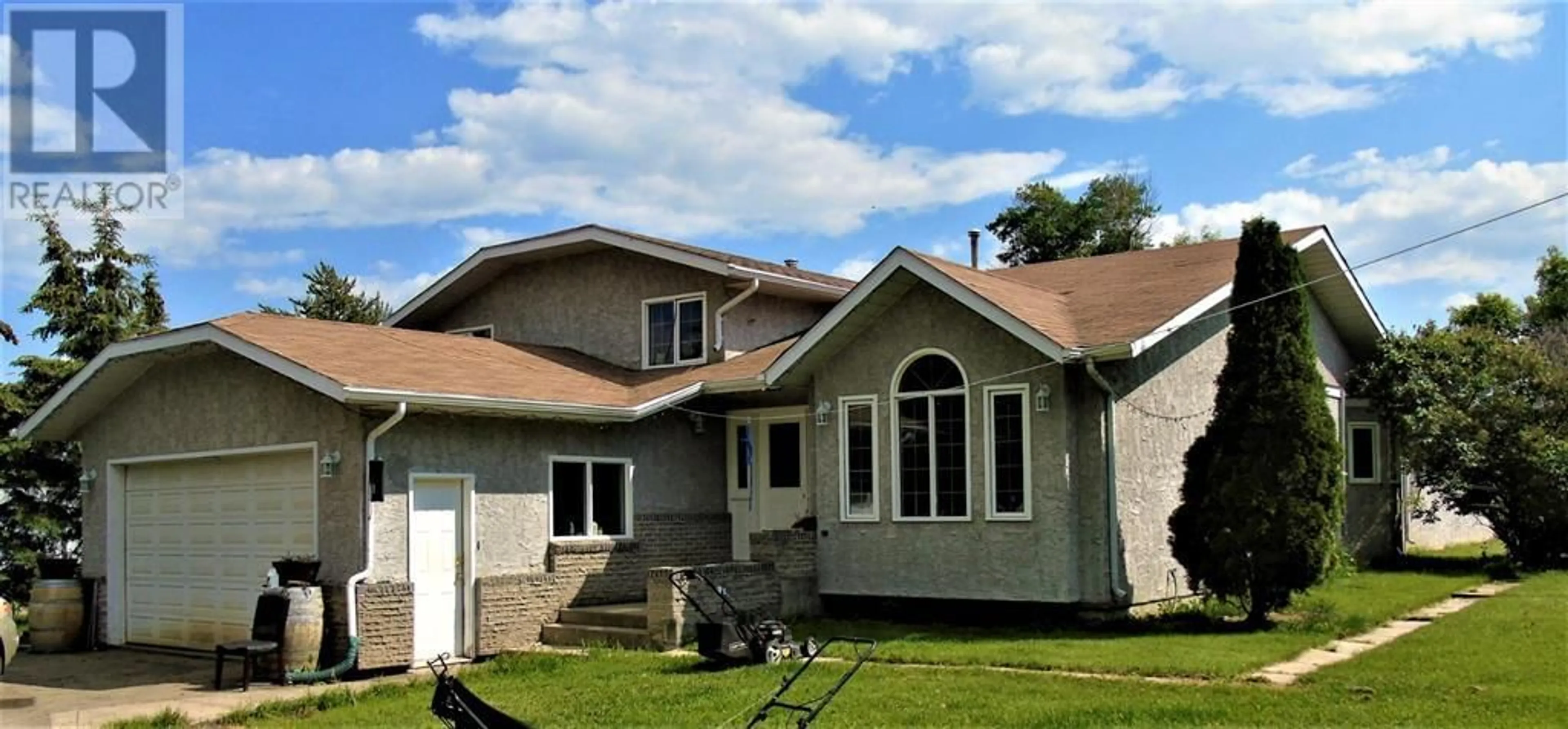 Frontside or backside of a home for 73063 Southshore Drive E, Widewater Alberta T0G2M0