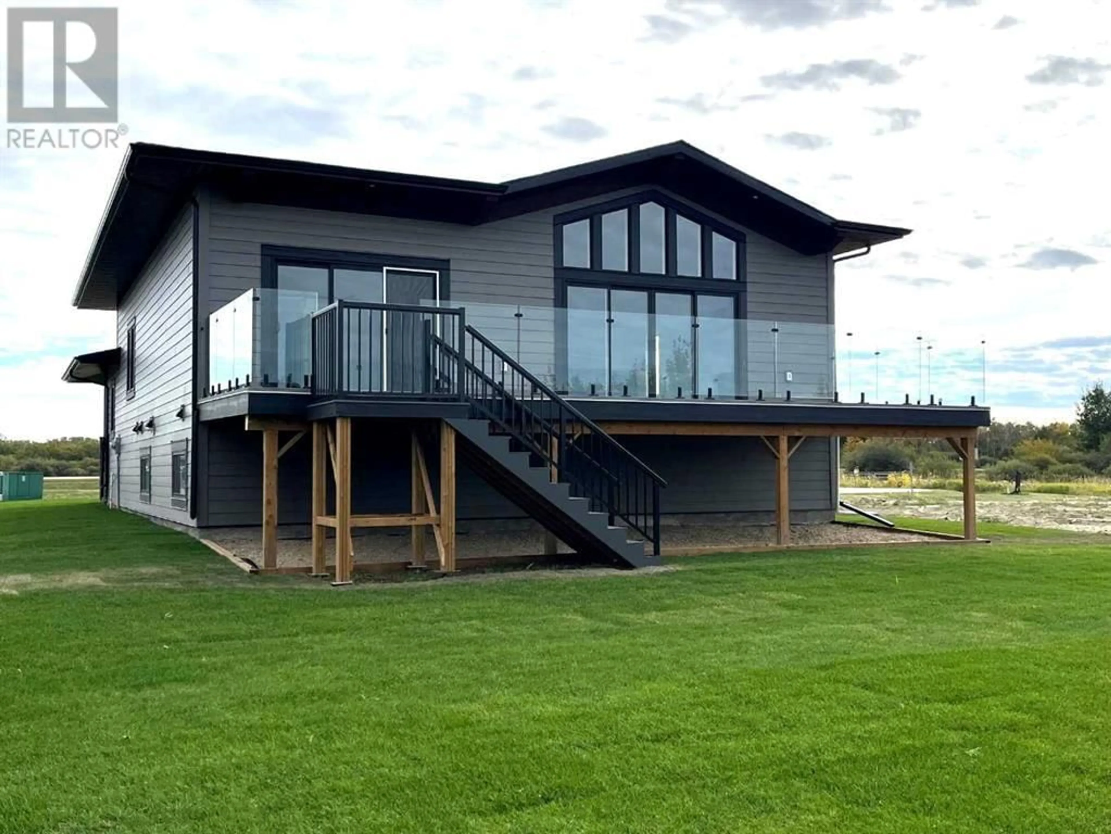 Outside view for 10 Twin Rose Court, Jarvis Bay Alberta T4S1R8