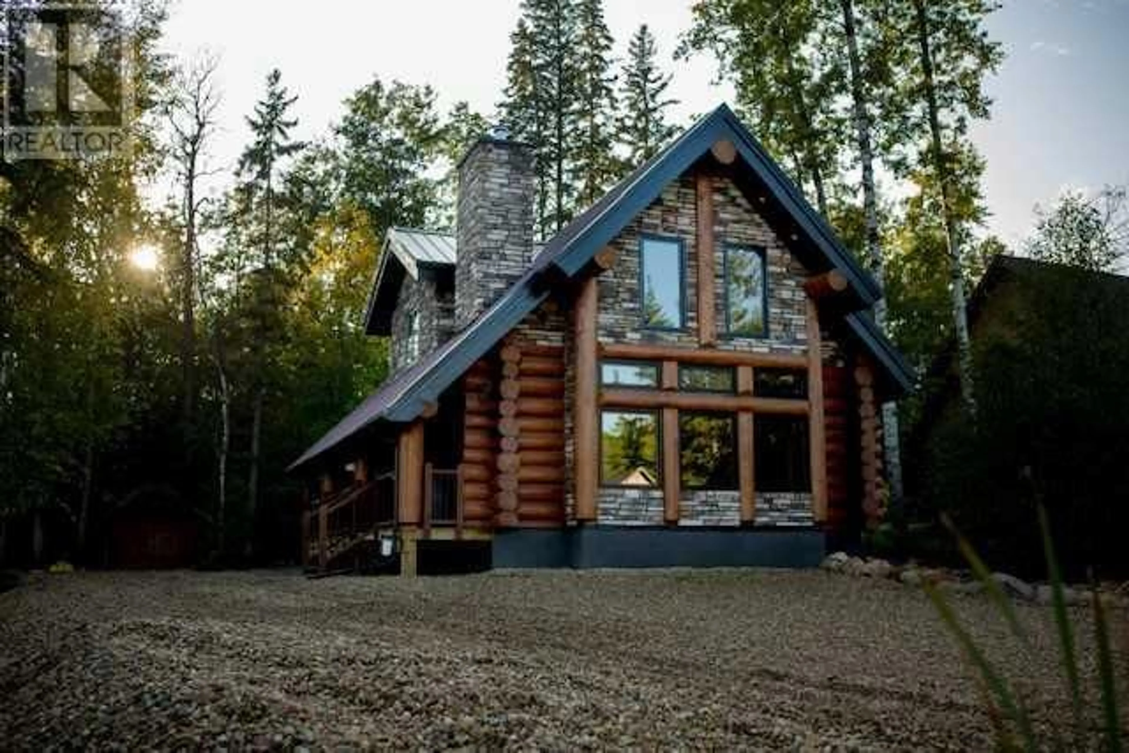 Cottage for 3 Monias Drive Hilliards Bay Estates, Rural Big Lakes County Alberta T0G1J0