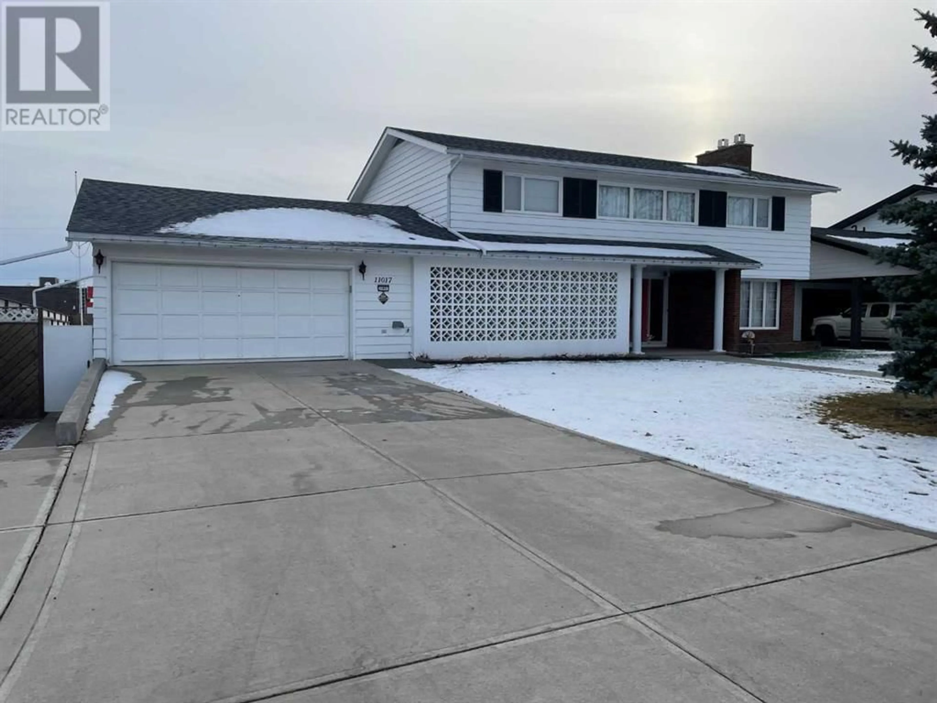 Frontside or backside of a home for 11017 103 Avenue, Fairview Alberta T0H1L0