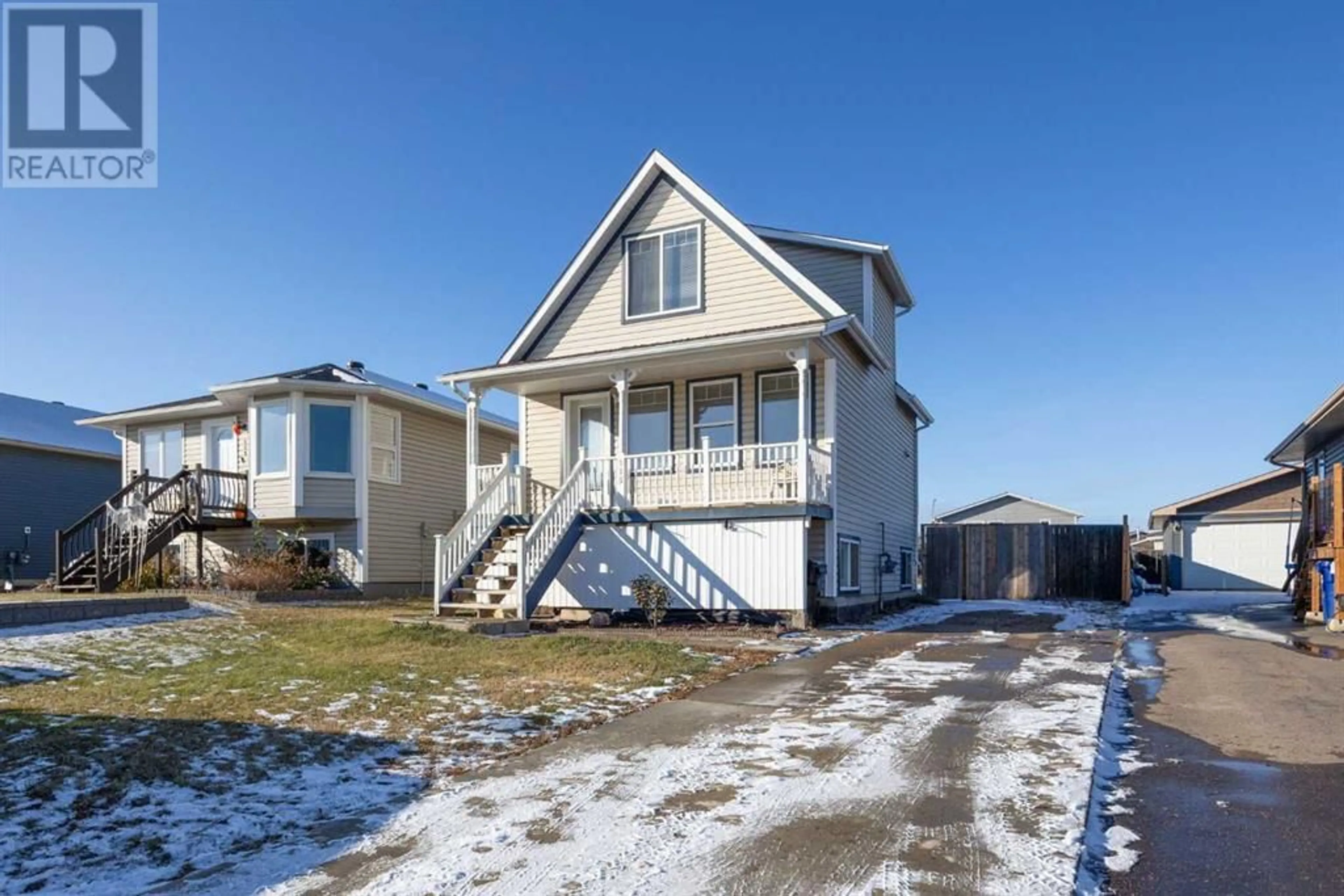 Frontside or backside of a home for 115 Atkinson LANE, Fort McMurray Alberta T9J1G8