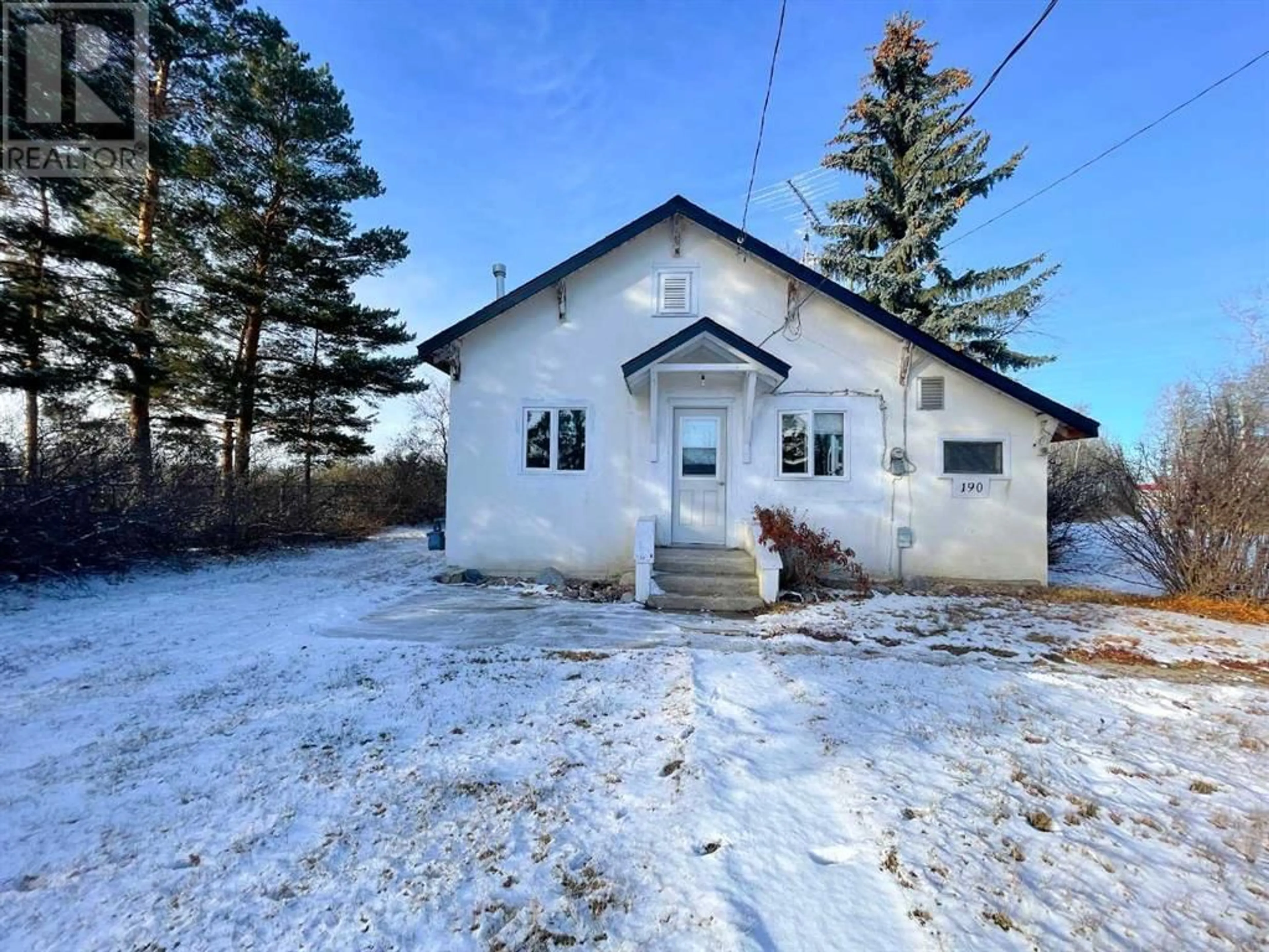 Cottage for 137 Poplar Street, Metiskow Alberta T0B3A0