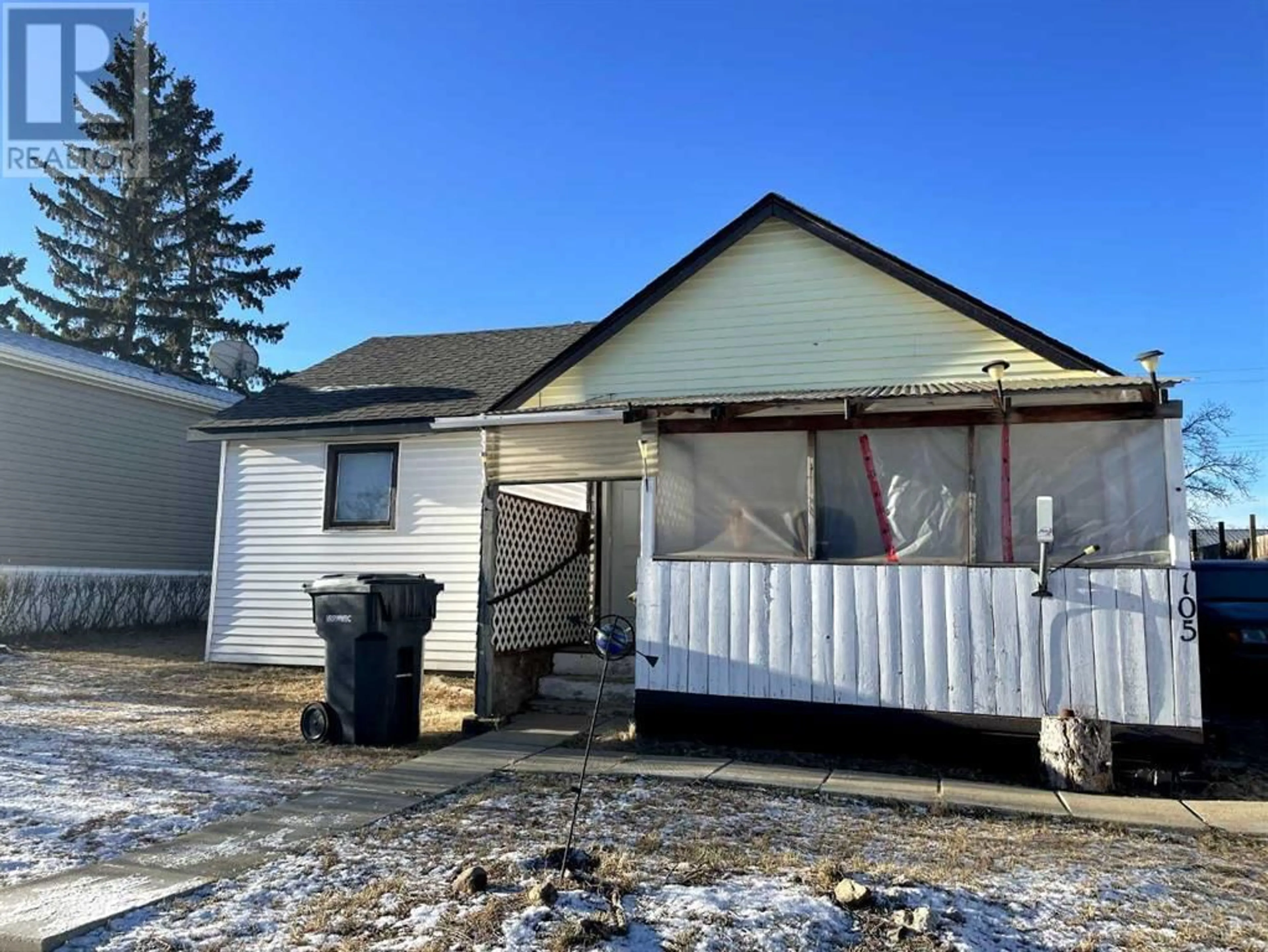 Frontside or backside of a home for 105 2 ave, Marwayne Alberta T0B2X0