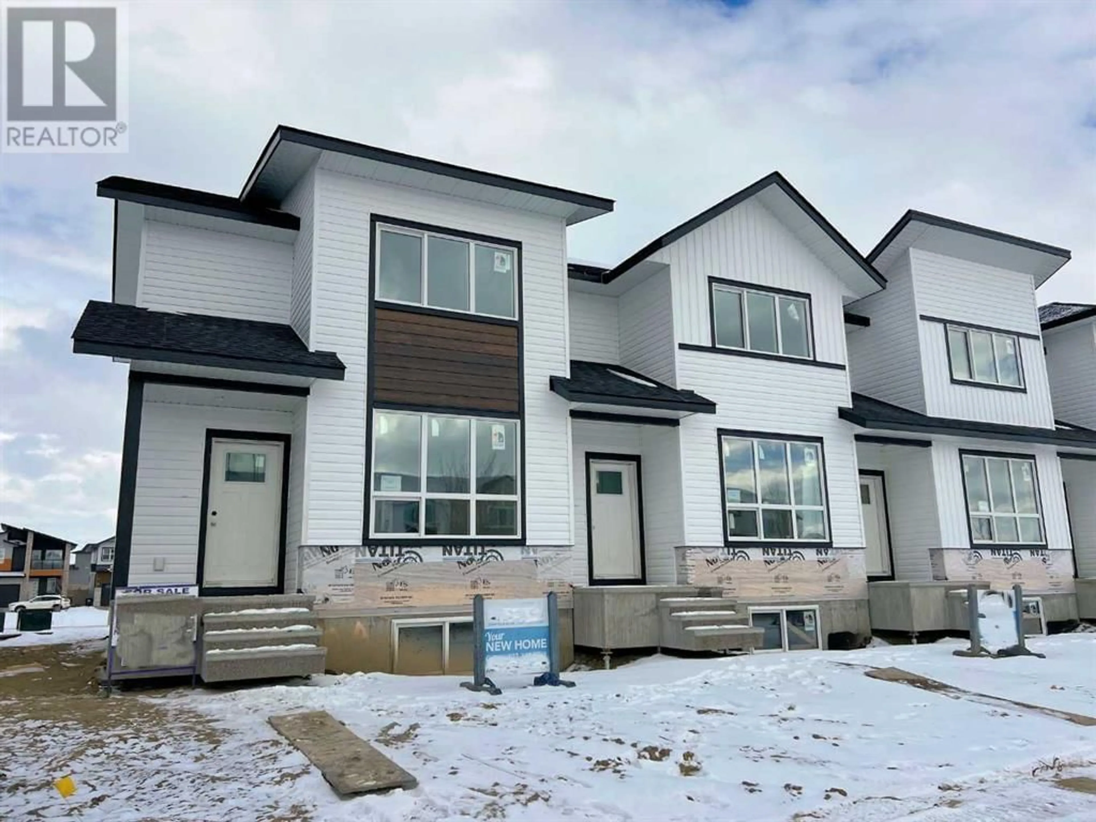 A pic from exterior of the house or condo for 10 A Evergreen Way, Red Deer Alberta T4P3H1