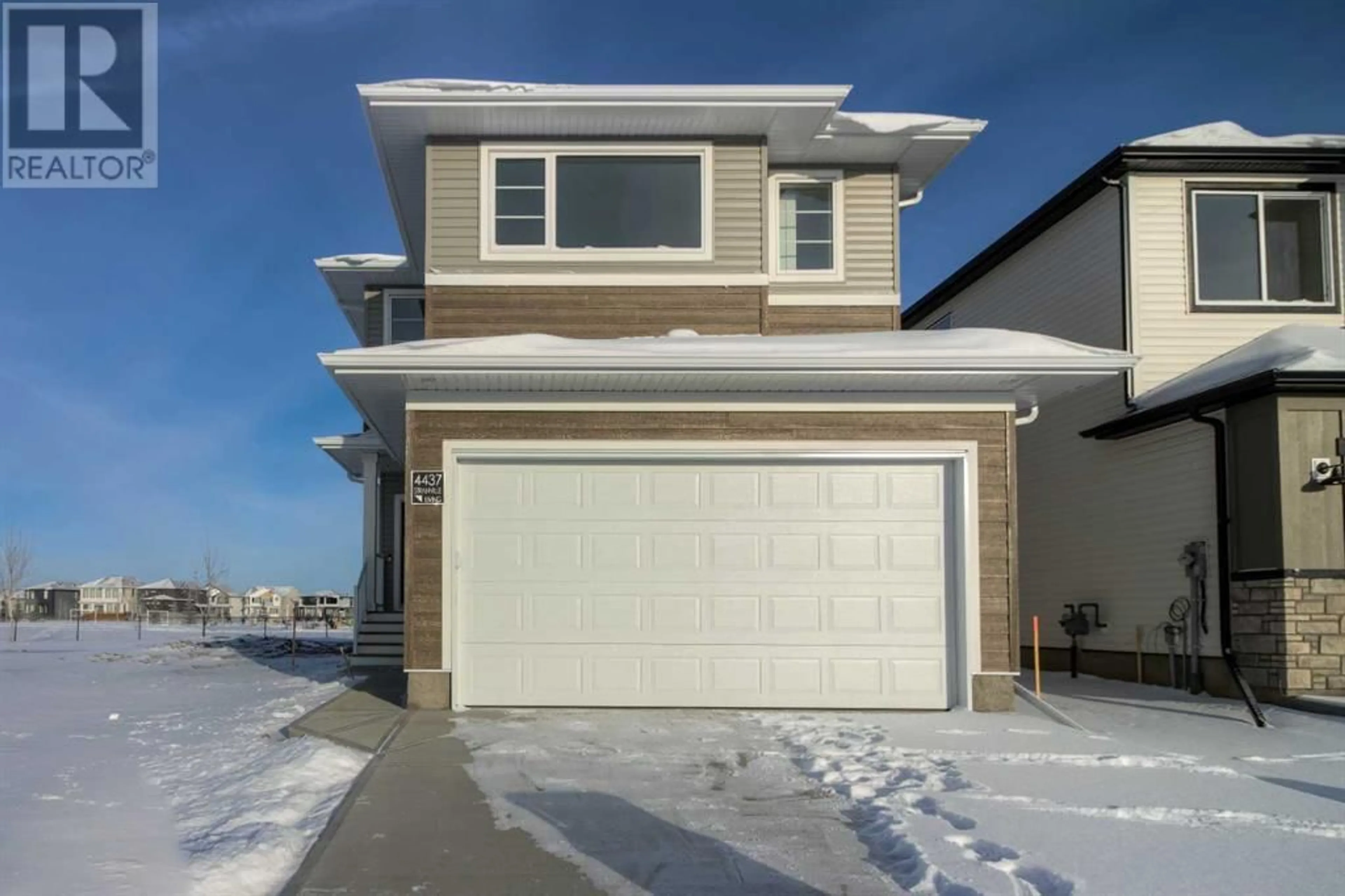 A pic from exterior of the house or condo for 4437 31 Avenue S, Lethbridge Alberta T1K8L1