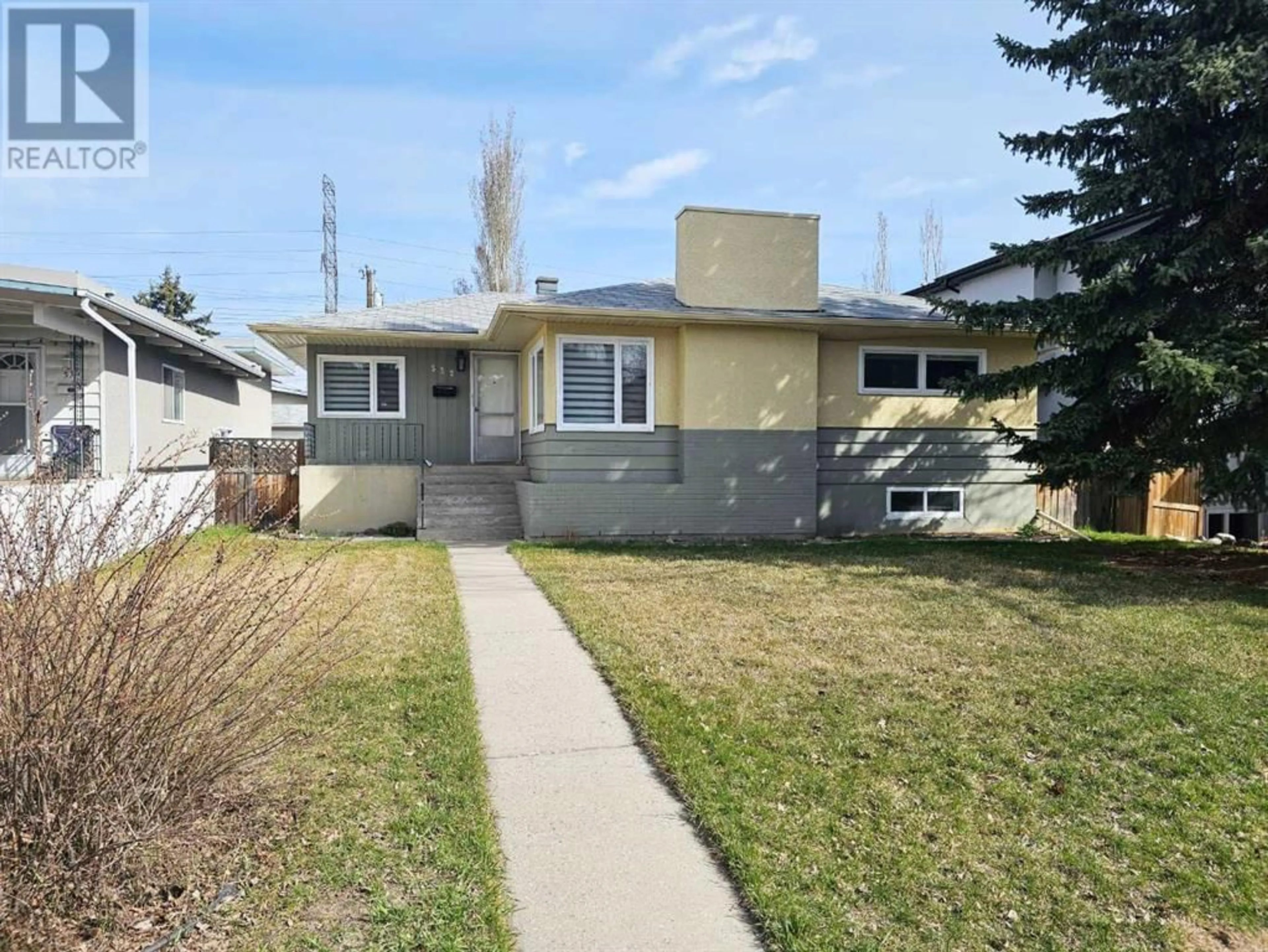 Frontside or backside of a home for 532 51 Avenue SW, Calgary Alberta T2V0A3
