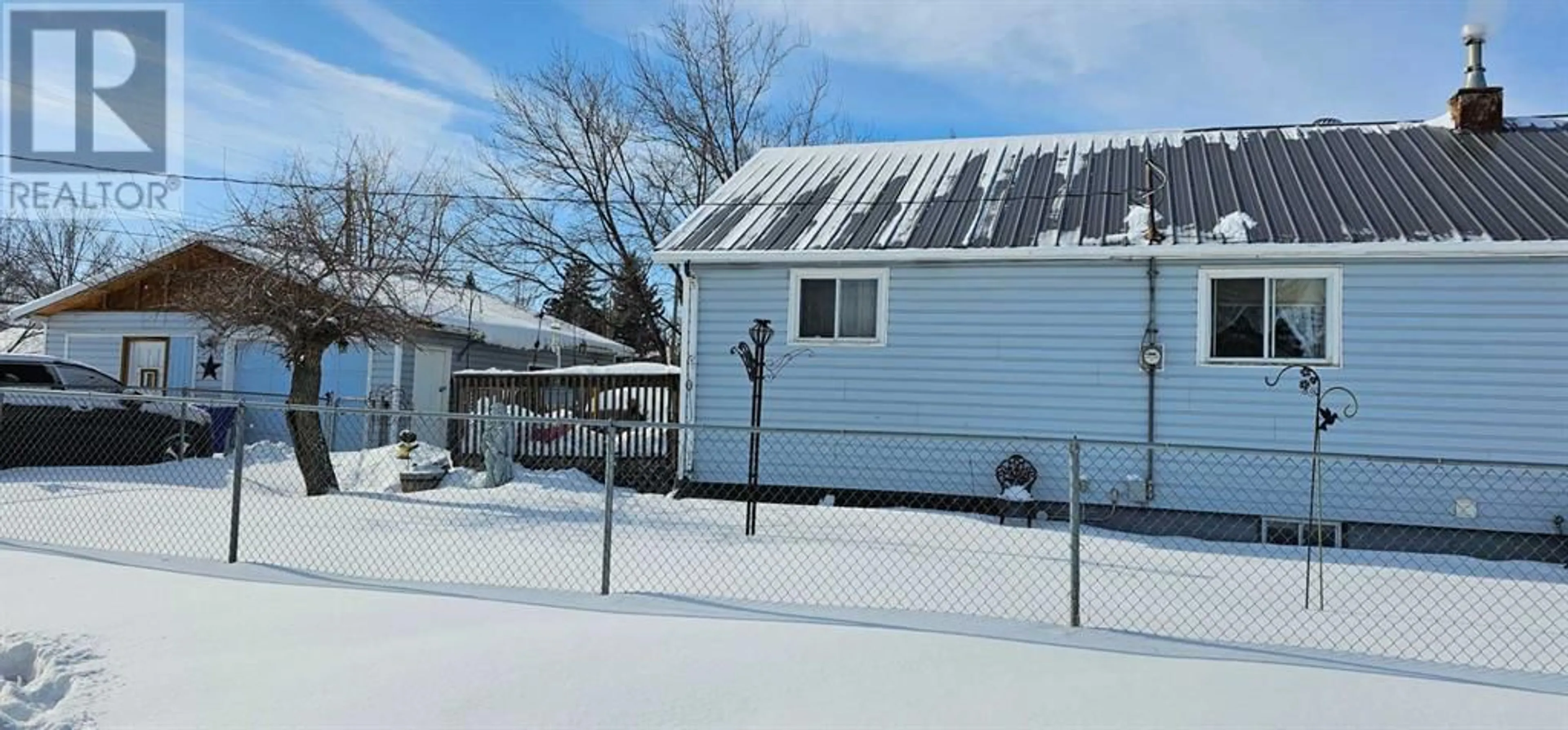 A pic from exterior of the house or condo for 4702 NORFOLK Avenue, Coronation Alberta T0C1C0