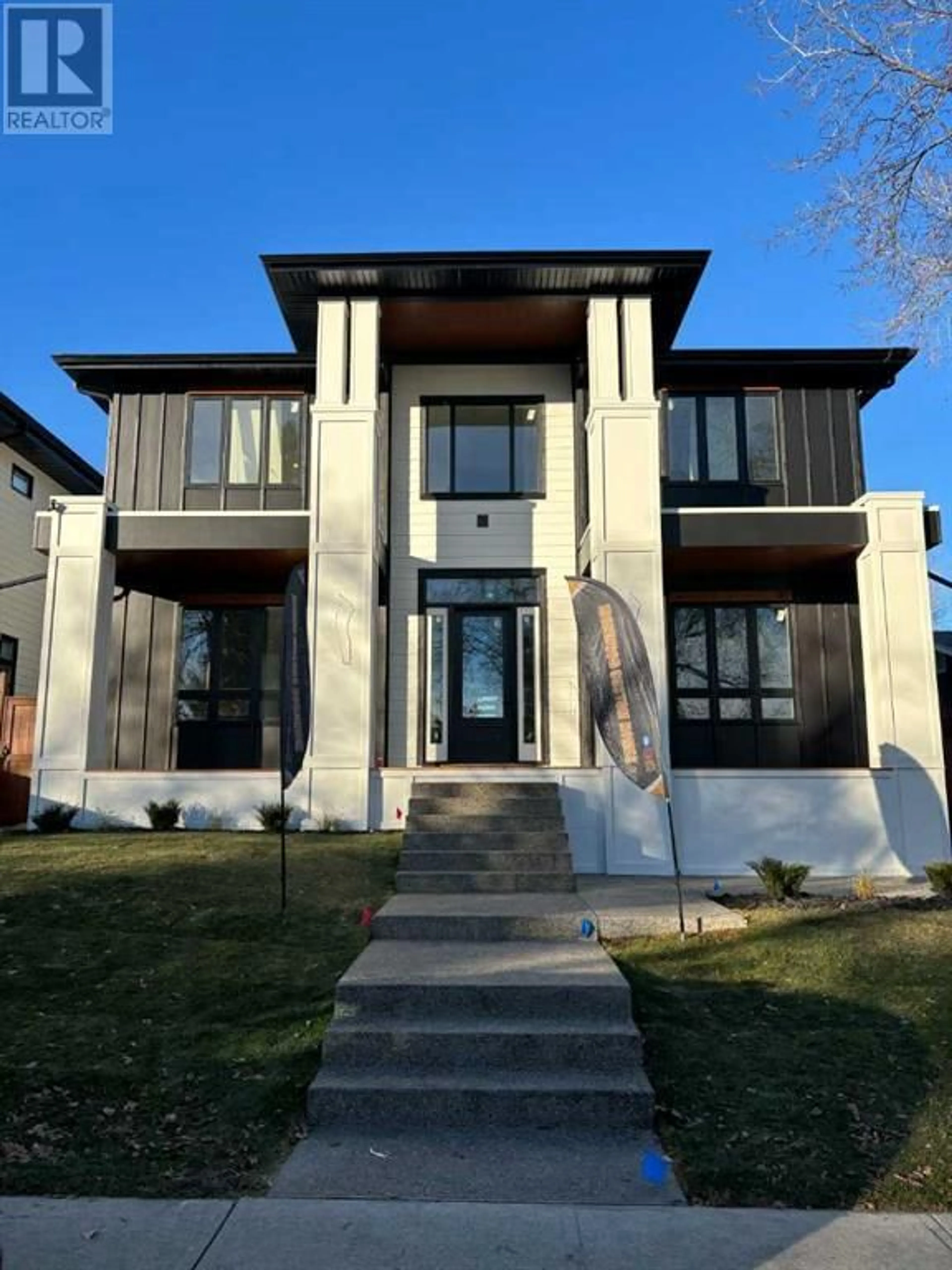 Frontside or backside of a home for 133 Lissington Drive SW, Calgary Alberta T3E5E4