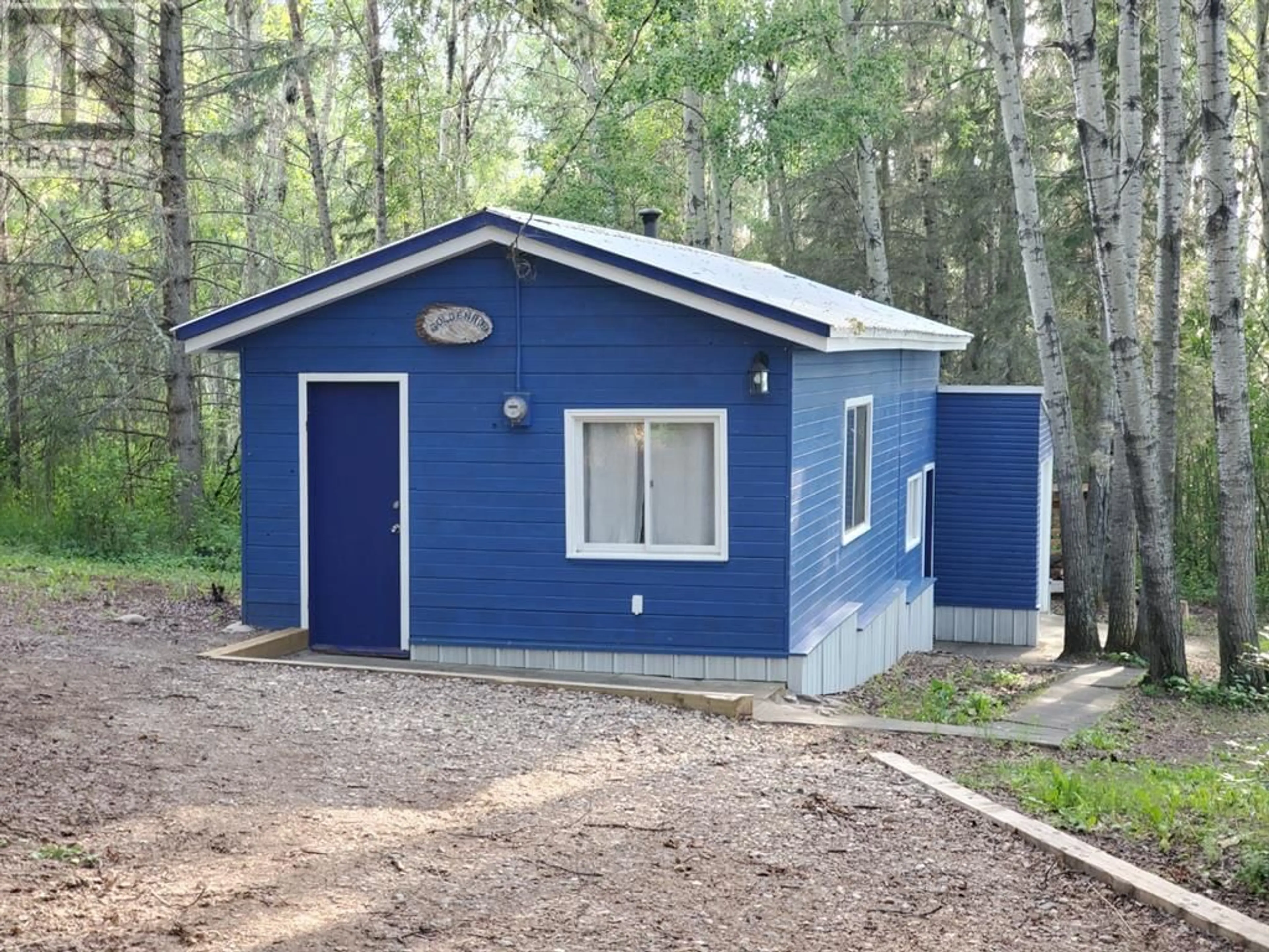 Shed for 229 15538 Old Trail Road, Plamondon Alberta T0A2T0
