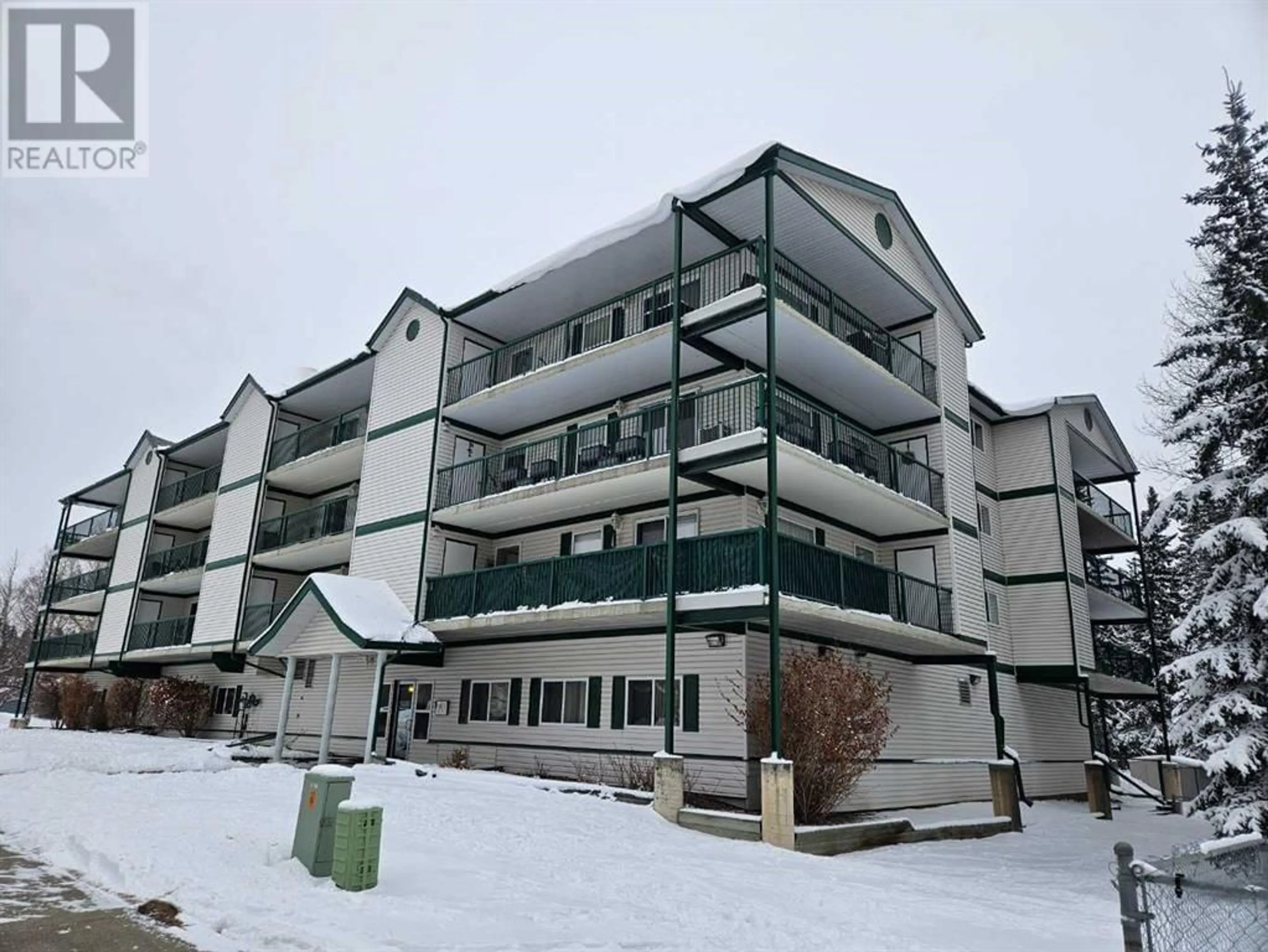 A pic from exterior of the house or condo for 202 777 48 Street, Edson Alberta T7E1Z6