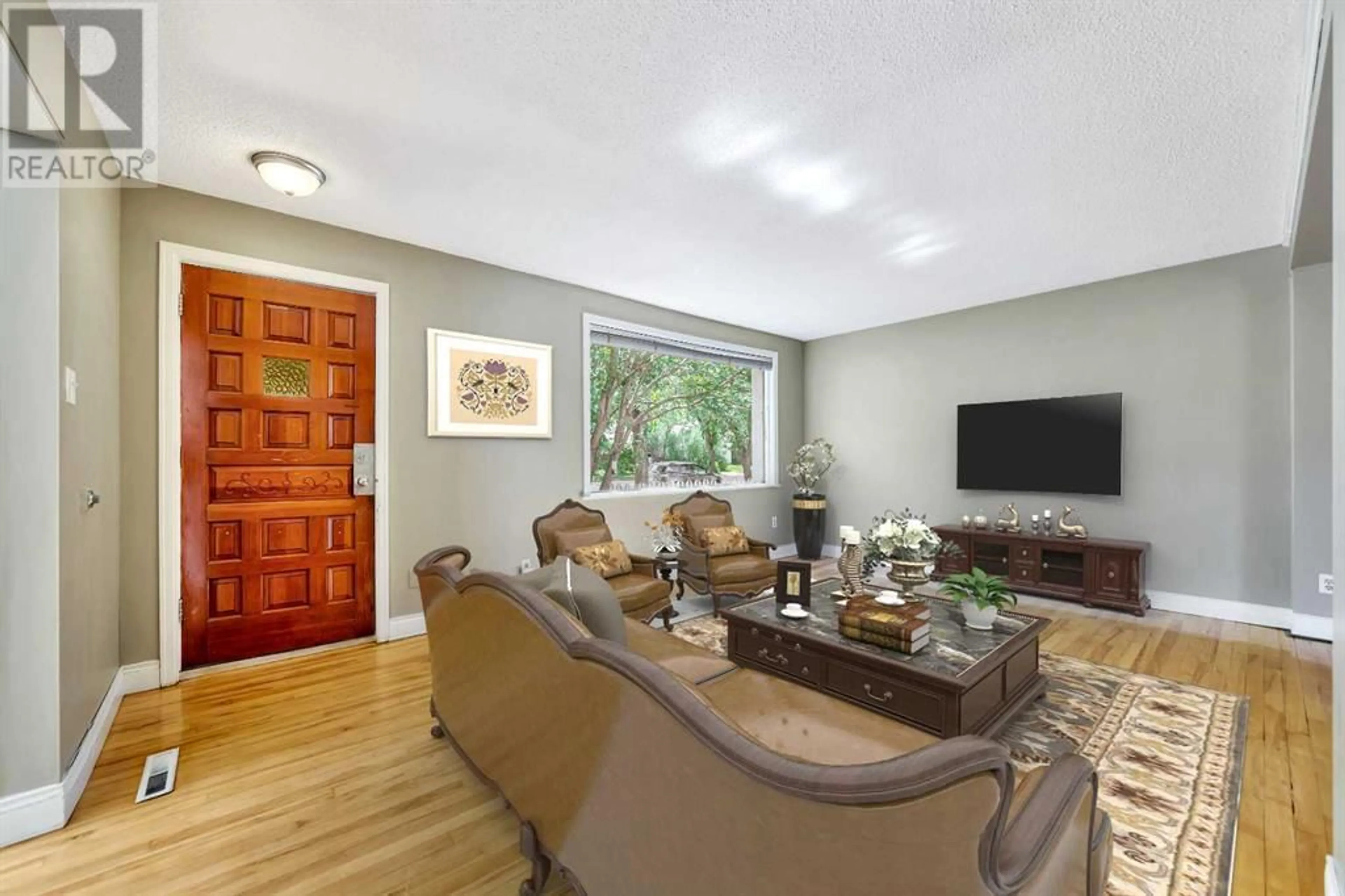 Living room for 5508 50 Street, Lloydminster Alberta T9V0N2