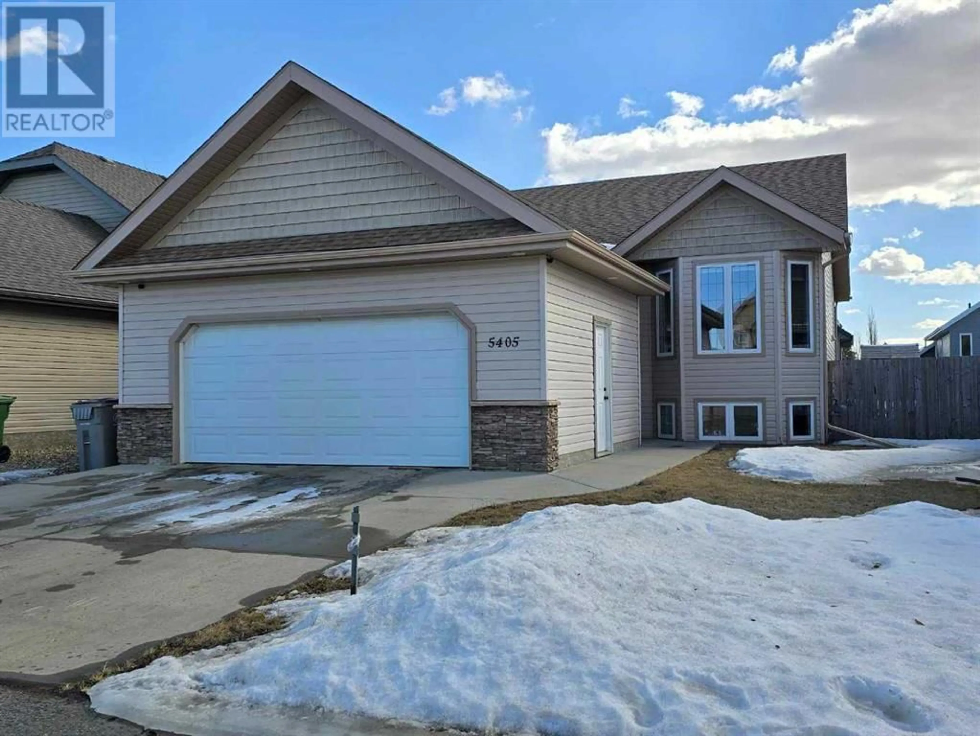 A pic from exterior of the house or condo for 5405 15 Street, Lloydminster Alberta T9V2K3