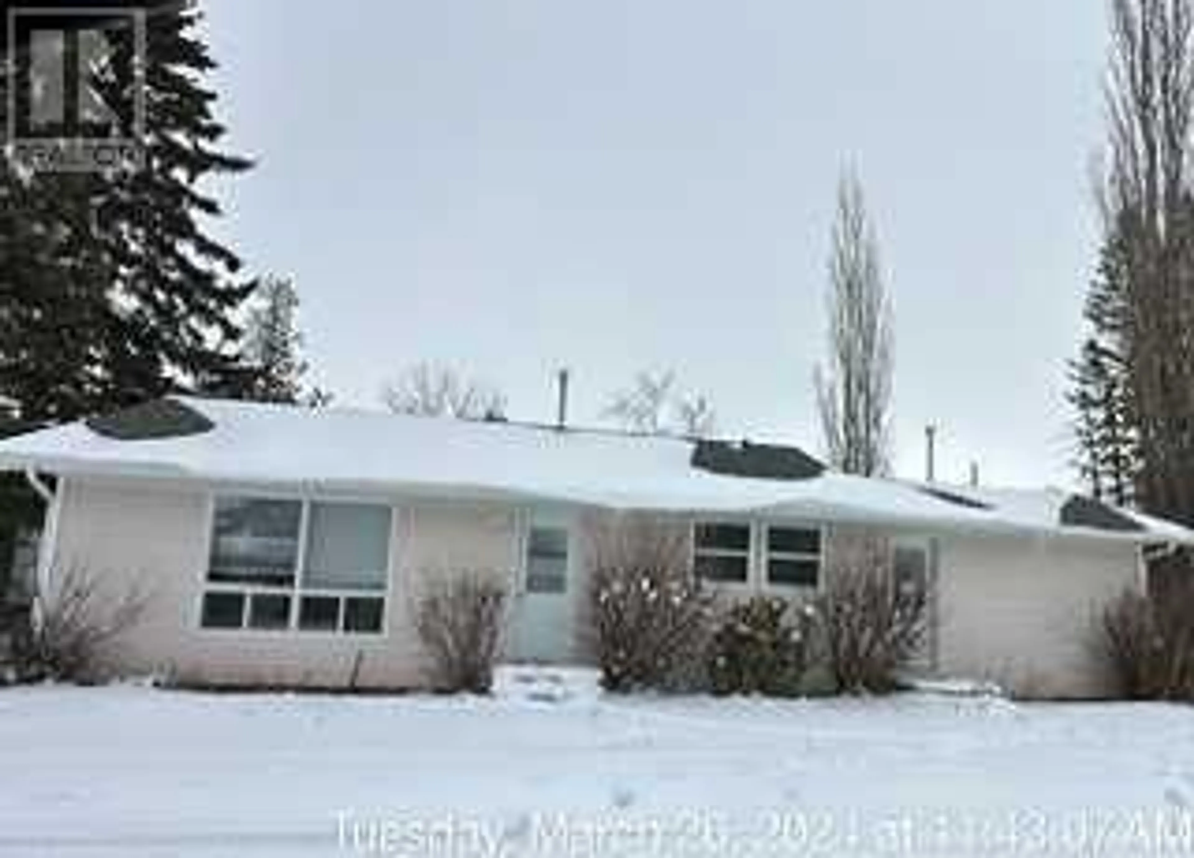Frontside or backside of a home for 12 320 7 Avenue NE, Three Hills Alberta T0M2A0