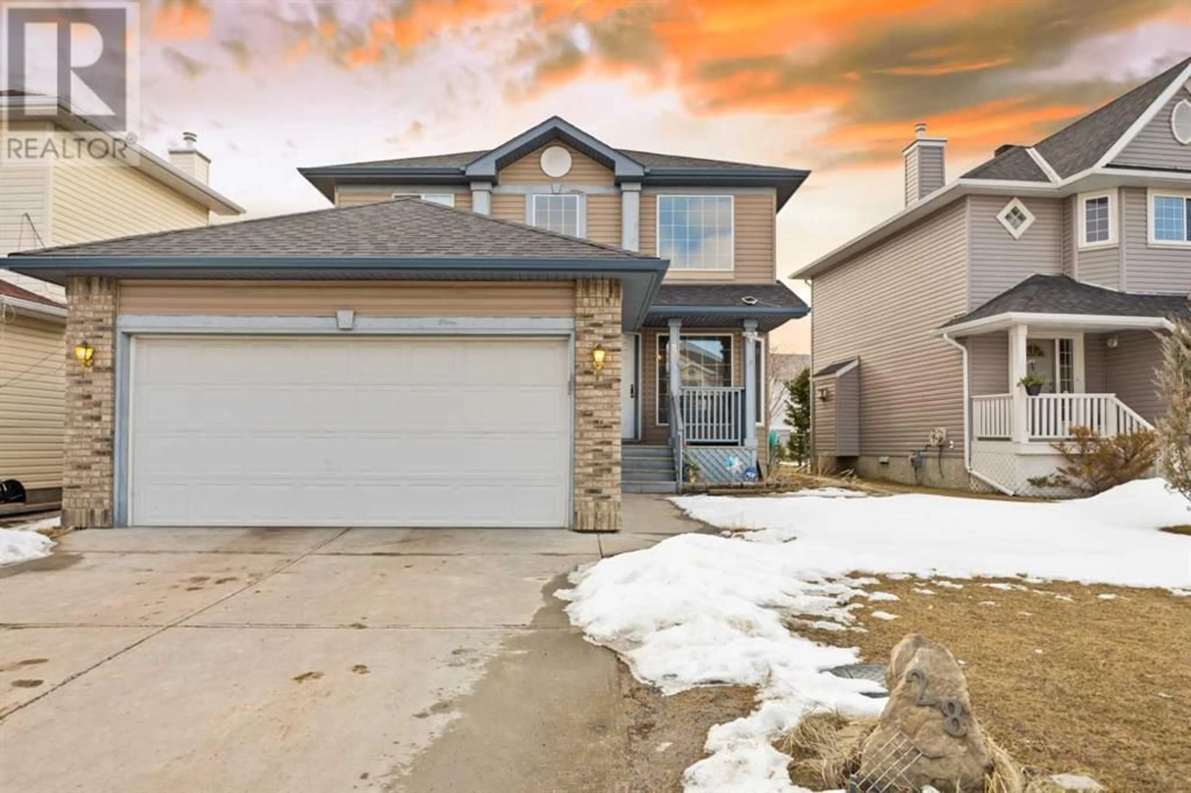 Frontside or backside of a home for 28 Coral Springs Close NE, Calgary Alberta T3J3S4