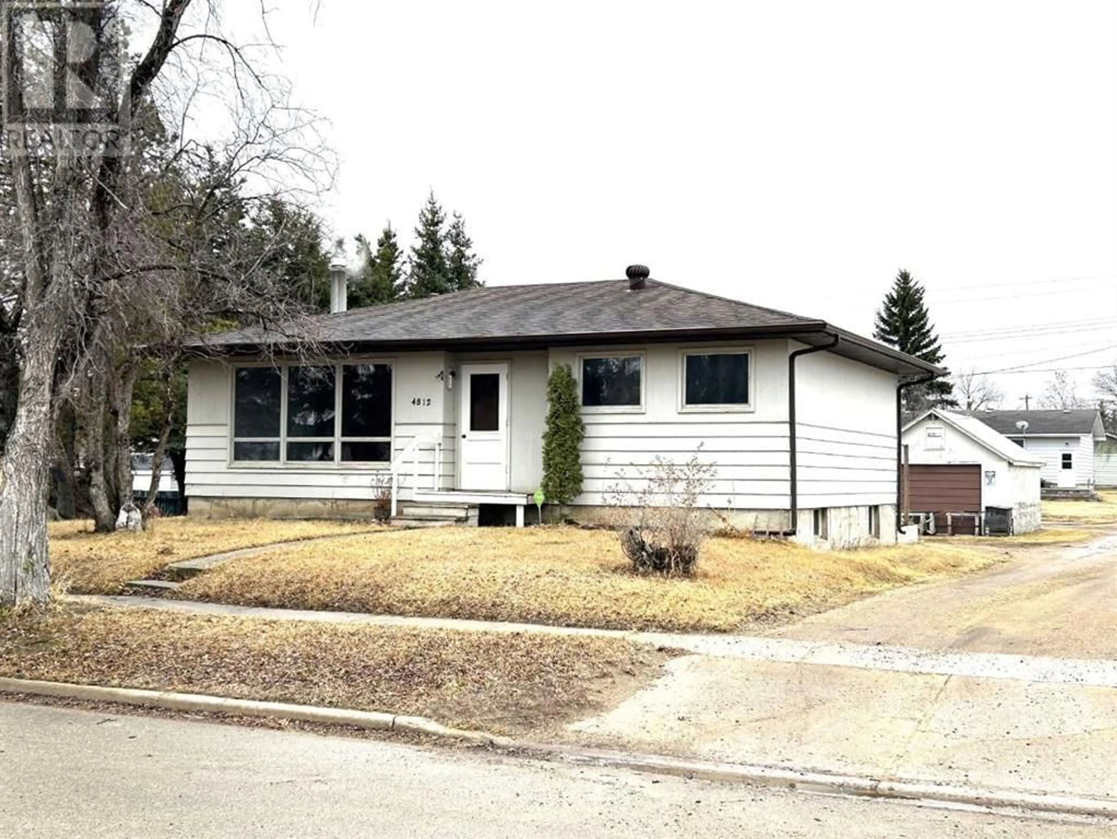 Frontside or backside of a home for 4812 47 Avenue, Forestburg Alberta T0B1N0