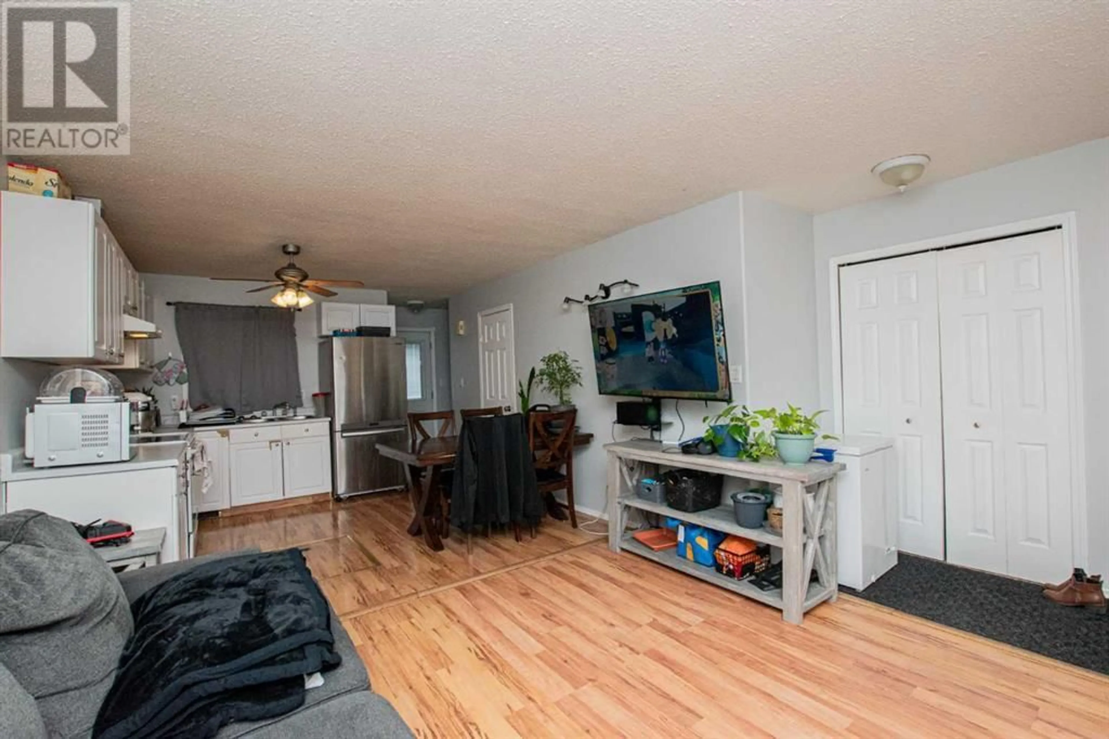 A pic of a room for 9313 101 Avenue, Grande Prairie Alberta T8V0W5