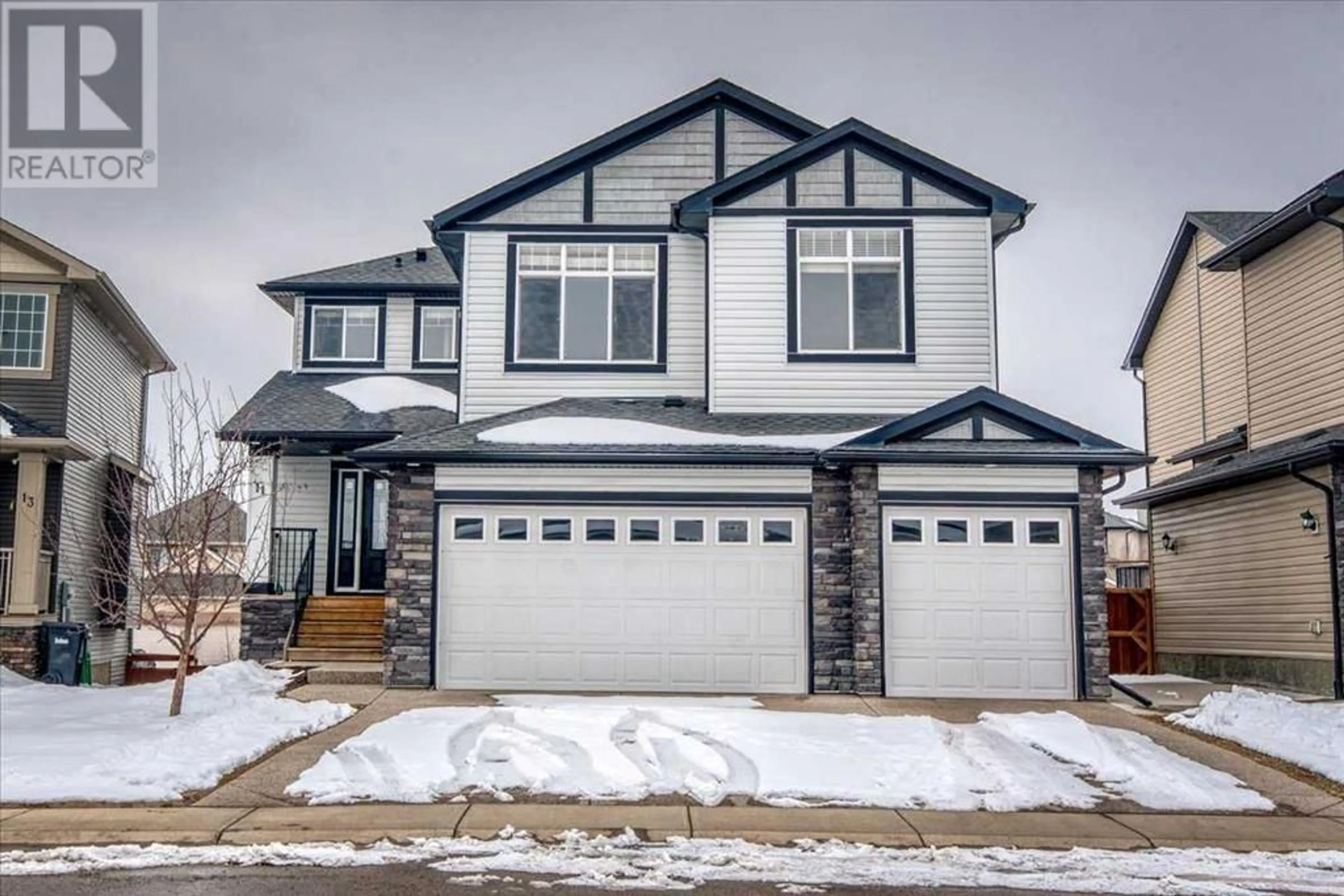 Frontside or backside of a home for 11 Lakes Estates Circle, Strathmore Alberta T1P0B7