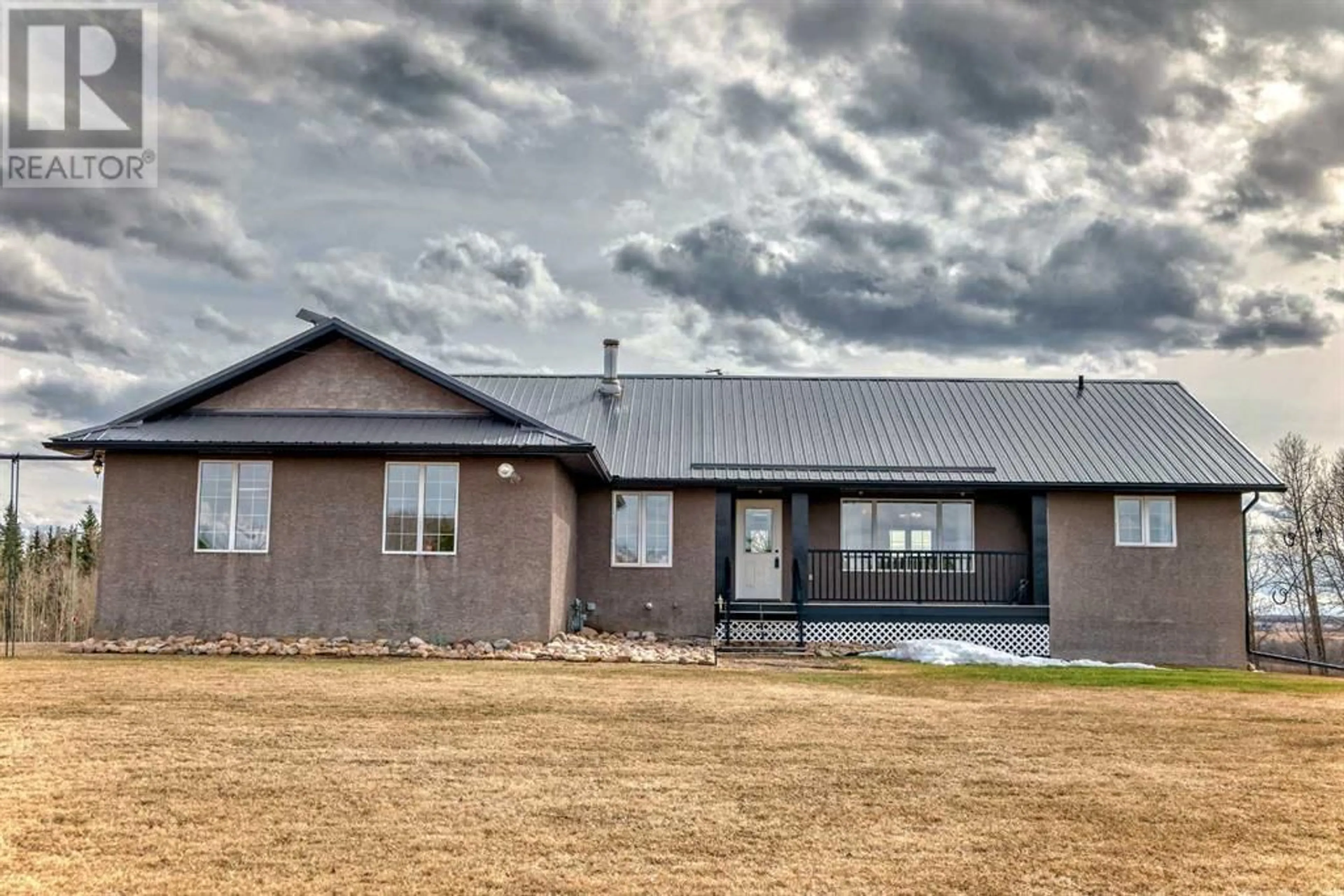 Home with vinyl exterior material for 435004 Range Road 283, Rural Ponoka County Alberta T0C2J0