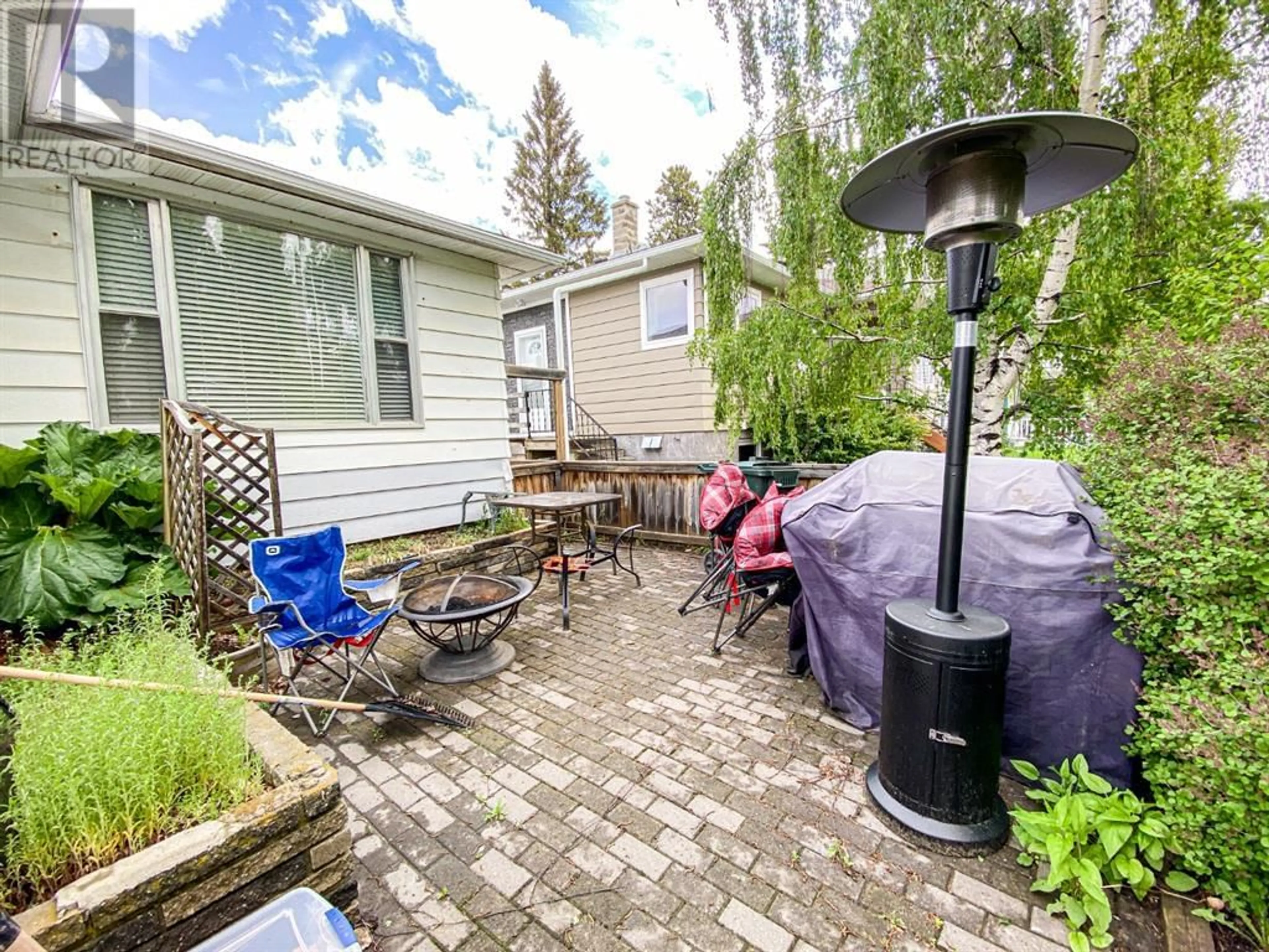 Patio for 5134 49 Street, Olds Alberta T4H1H4